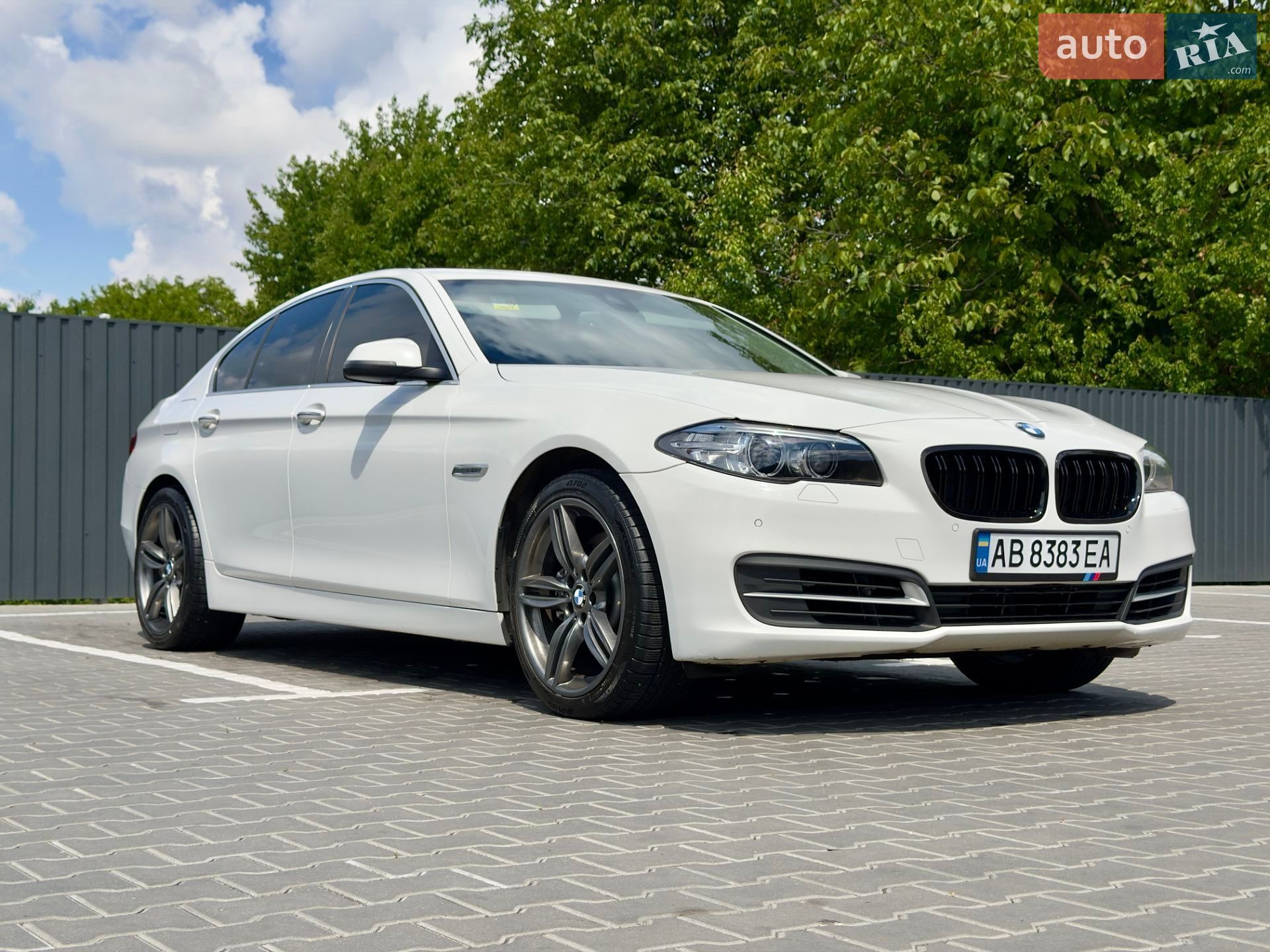 BMW 5 Series 2013 VIN WBA5D31080D574197 фото оголошення 6 з 48