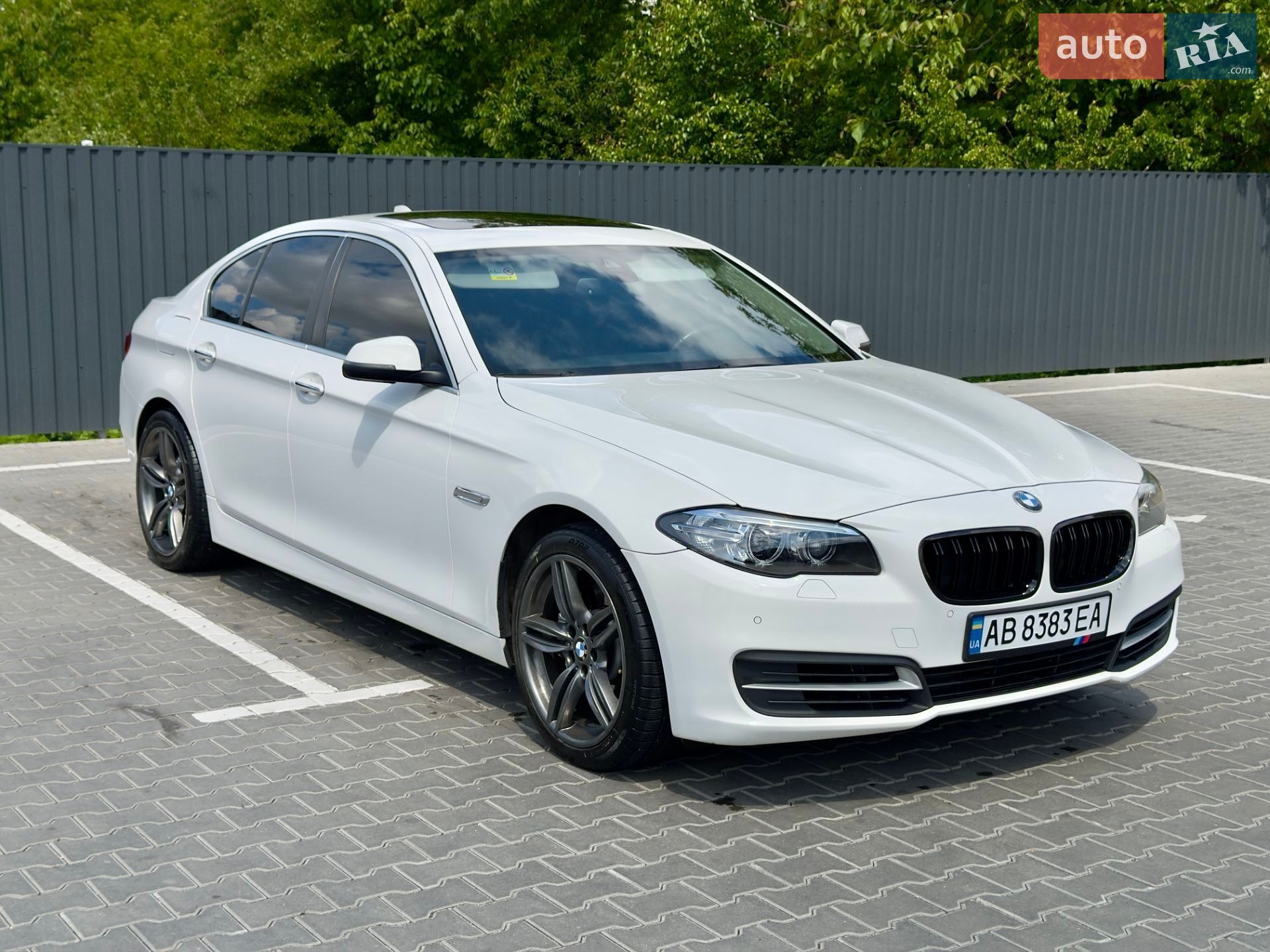 BMW 5 Series 2013 VIN WBA5D31080D574197 фото оголошення 7 з 48