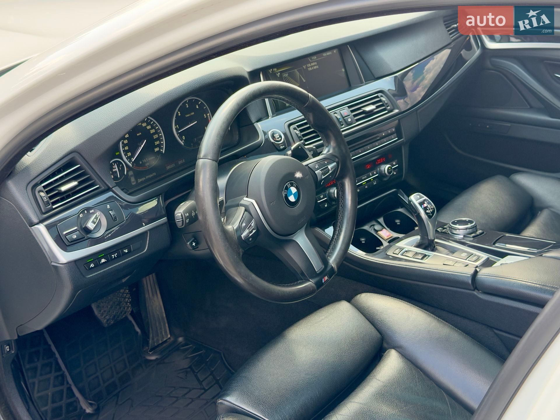 BMW 5 Series 2013 VIN WBA5D31080D574197 фото оголошення 23 з 48