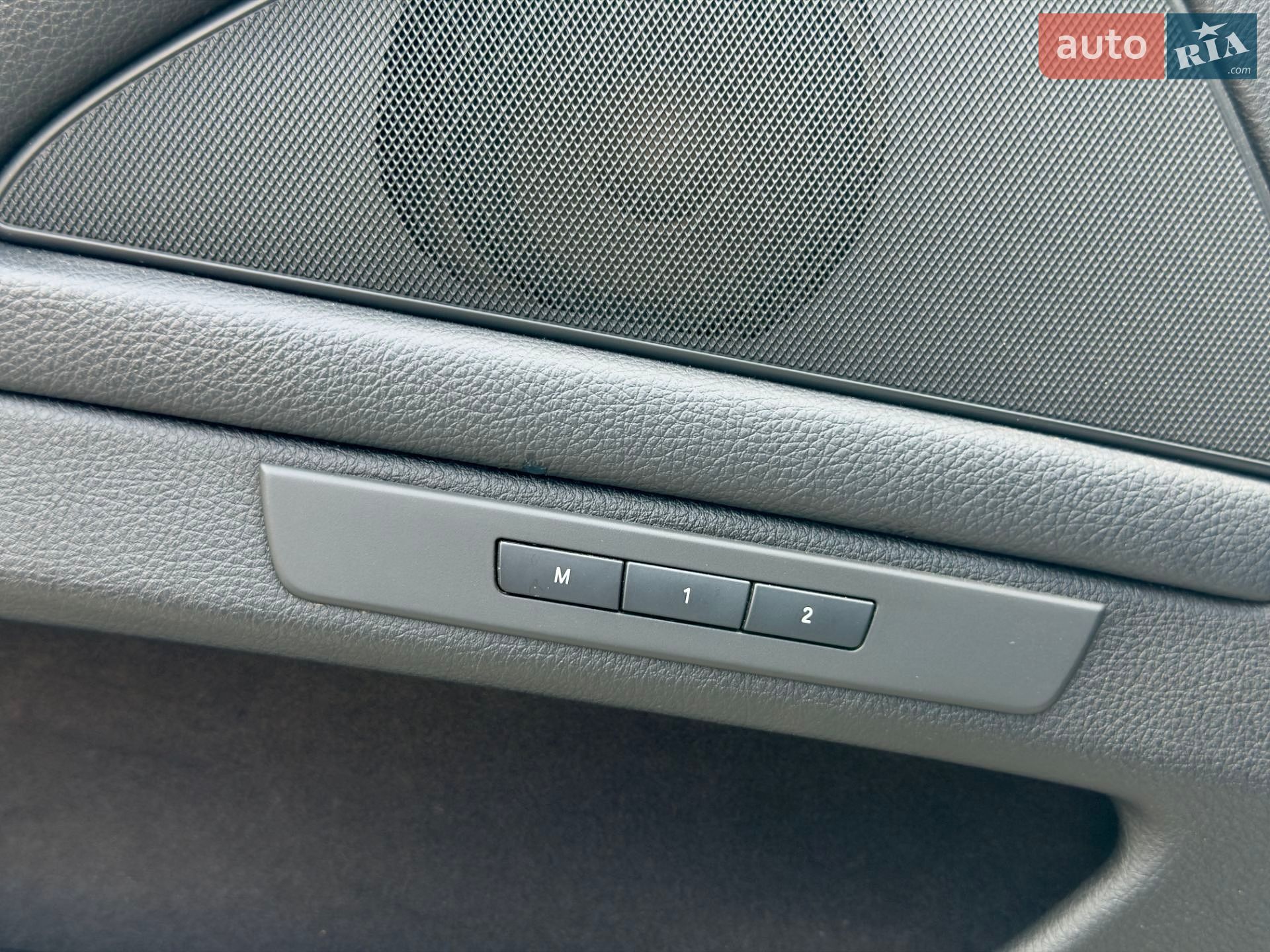 BMW 5 Series 2013 VIN WBA5D31080D574197 фото оголошення 25 з 48