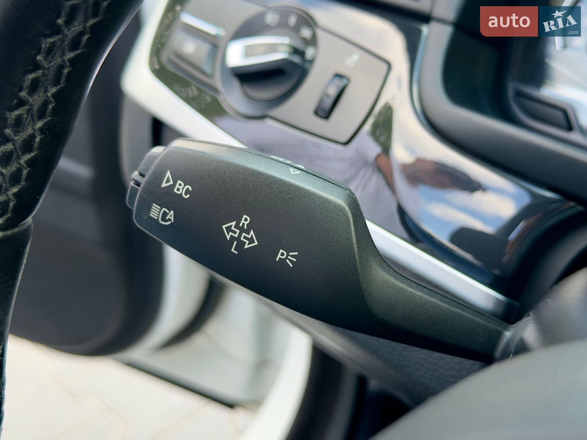 BMW 5 Series 2013 VIN WBA5D31080D574197 фото оголошення 28 з 48