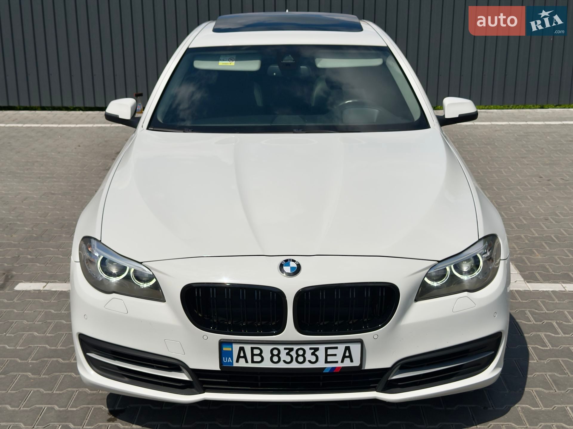 BMW 5 Series 2013 VIN WBA5D31080D574197 фото оголошення 18 з 48