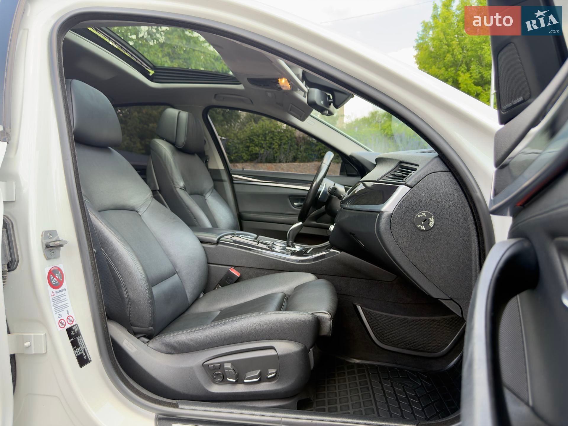BMW 5 Series 2013 VIN WBA5D31080D574197 фото оголошення 44 з 48
