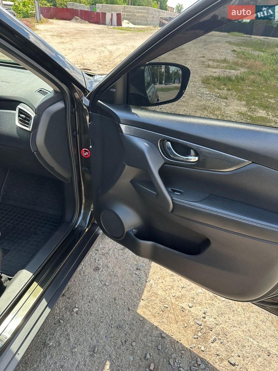 Nissan X-Trail 2016 VIN JN1TCAT32U0044322 фото оголошення 12 з 25