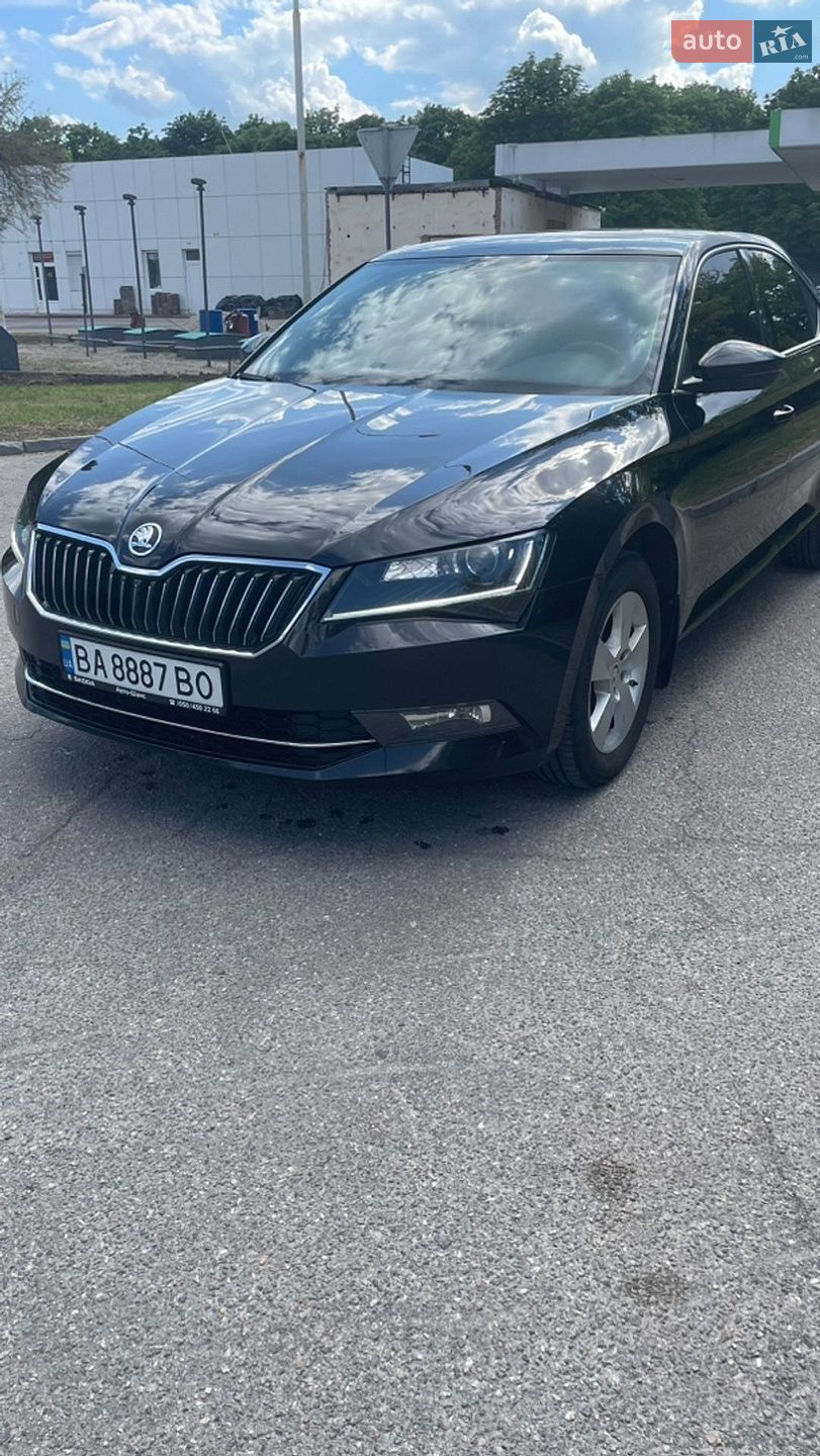 Skoda Superb 2017 VIN TMBAL4NP2JB300010 фото оголошення 29 з 31