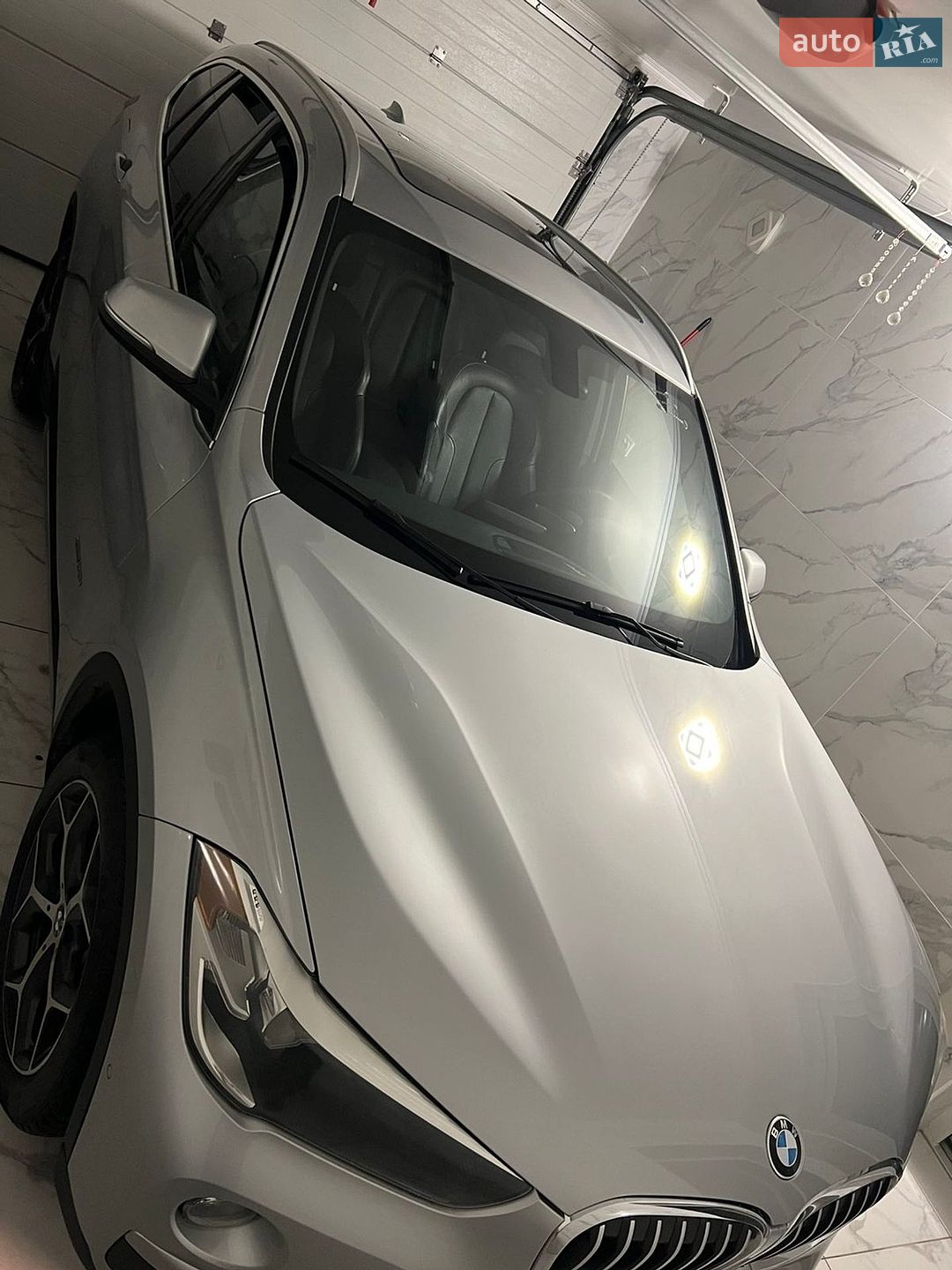 BMW X1 2017 VIN WBXHT3C37H5F82684 фото оголошення 2 з 27