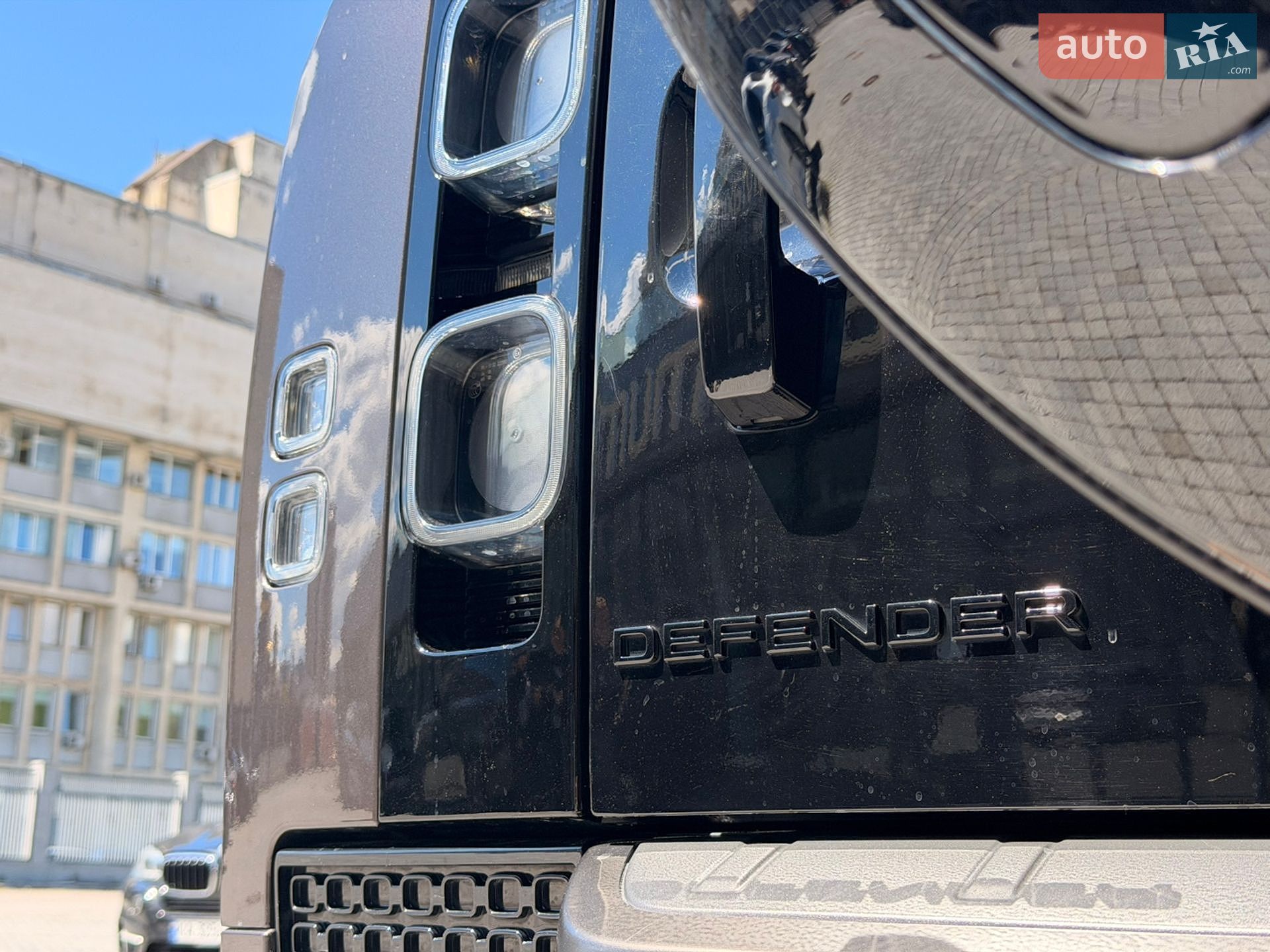 Land Rover Defender 2025 VIN SALEA7B97S2443186 фото оголошення 10 з 39