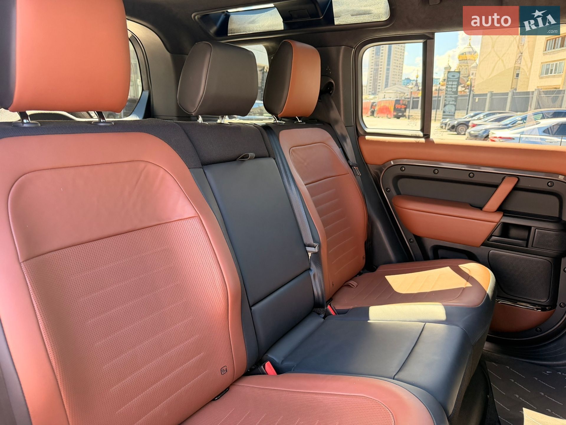 Land Rover Defender 2025 VIN SALEA7B97S2443186 фото оголошення 28 з 39
