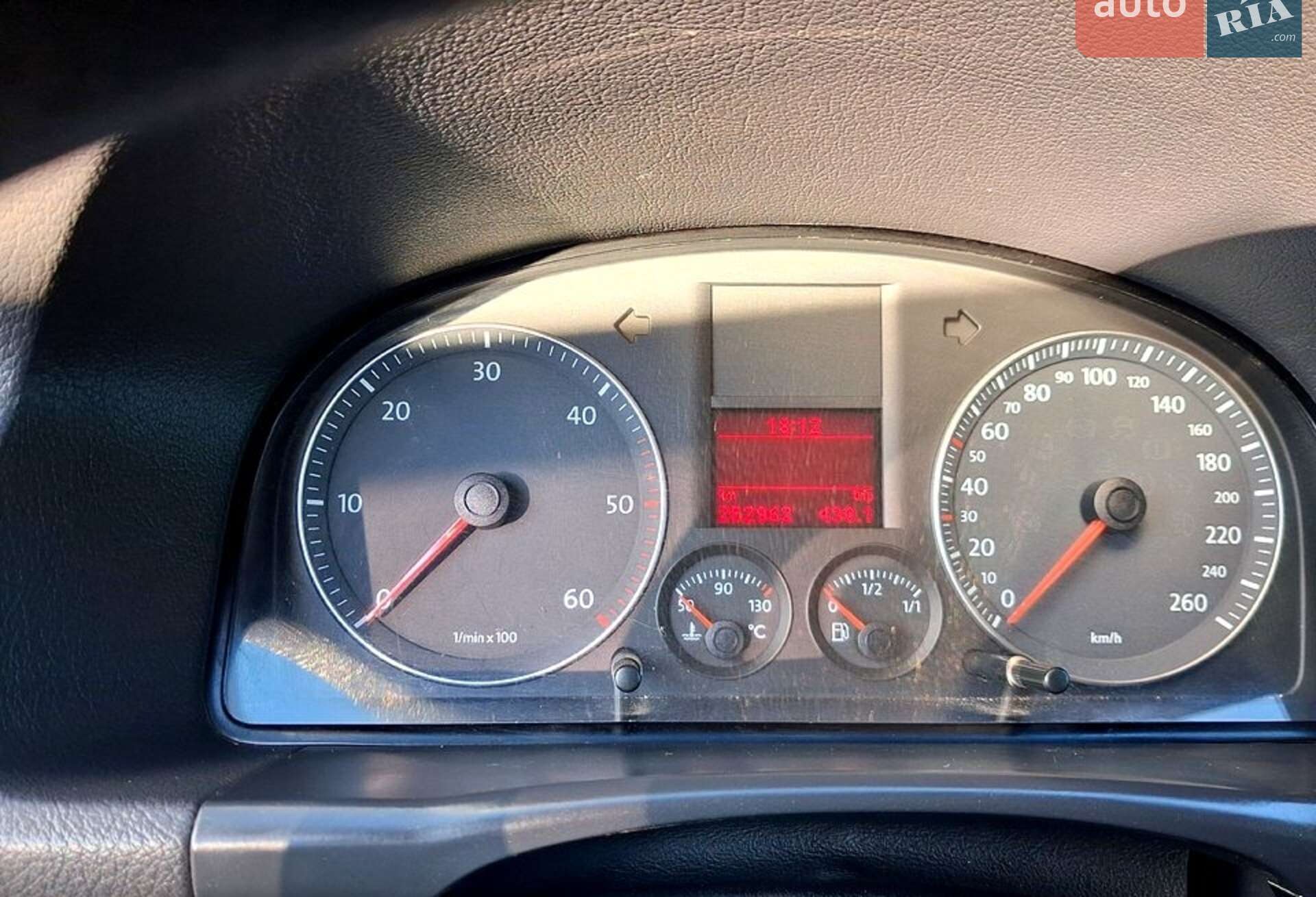 Volkswagen Touran 2008 VIN WVGZZZ1TZ8W142155 фото оголошення 4 з 12