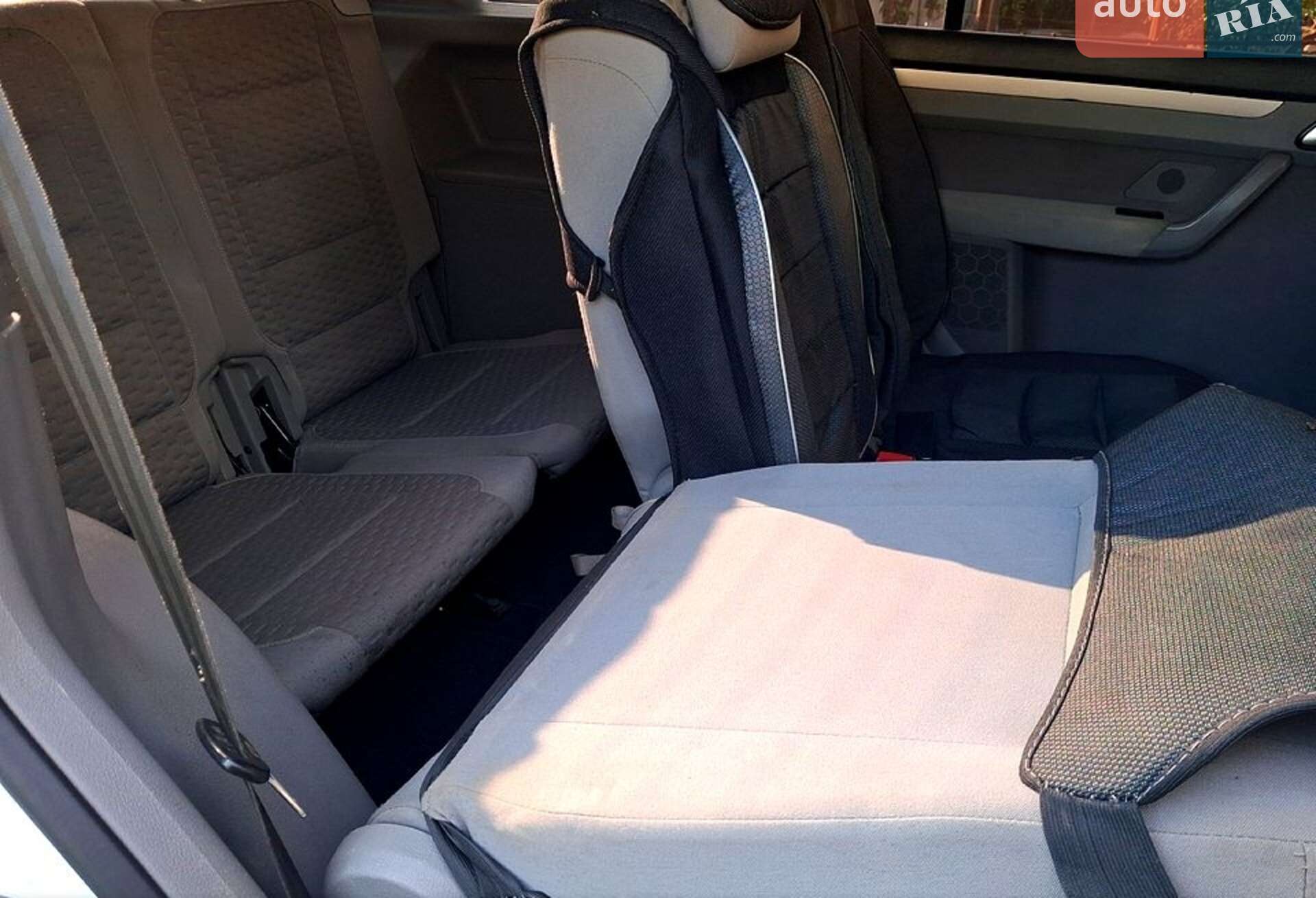 Volkswagen Touran 2008 VIN WVGZZZ1TZ8W142155 фото оголошення 8 з 12