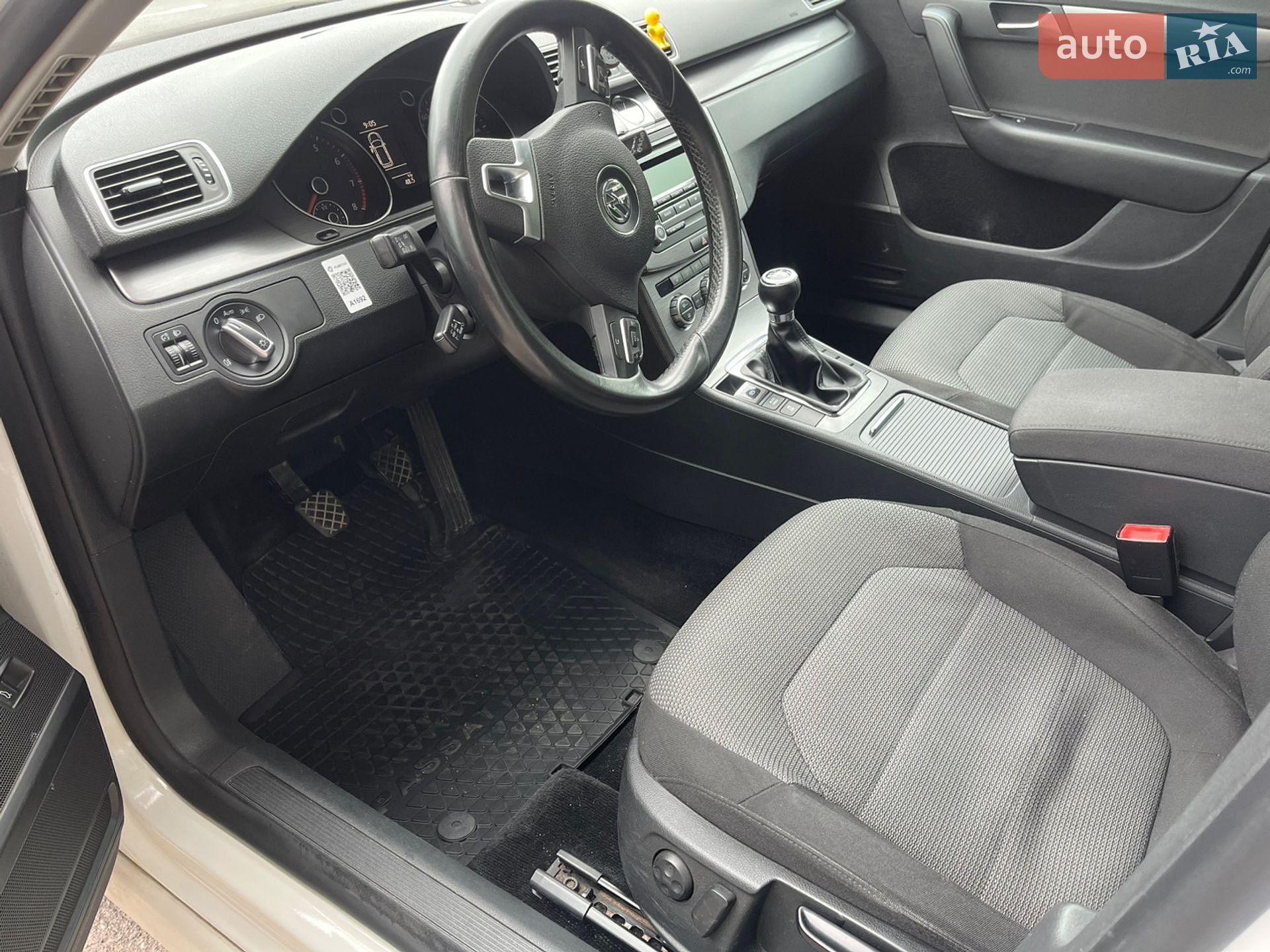Volkswagen Passat 2012 VIN WVWZZZ3CZCE145841 фото оголошення 14 з 20