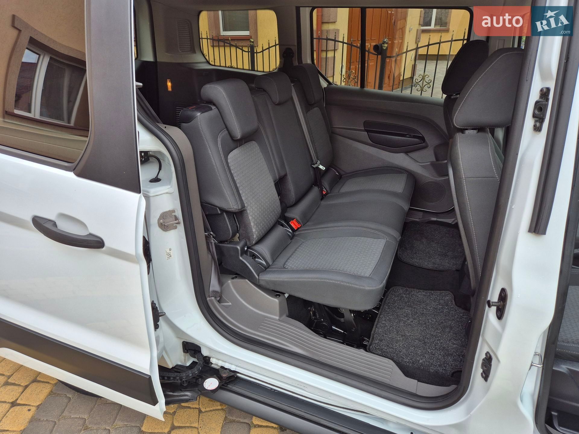Ford Transit Connect 2020 VIN WF07XXWPG7LR09640 фото оголошення 26 з 38