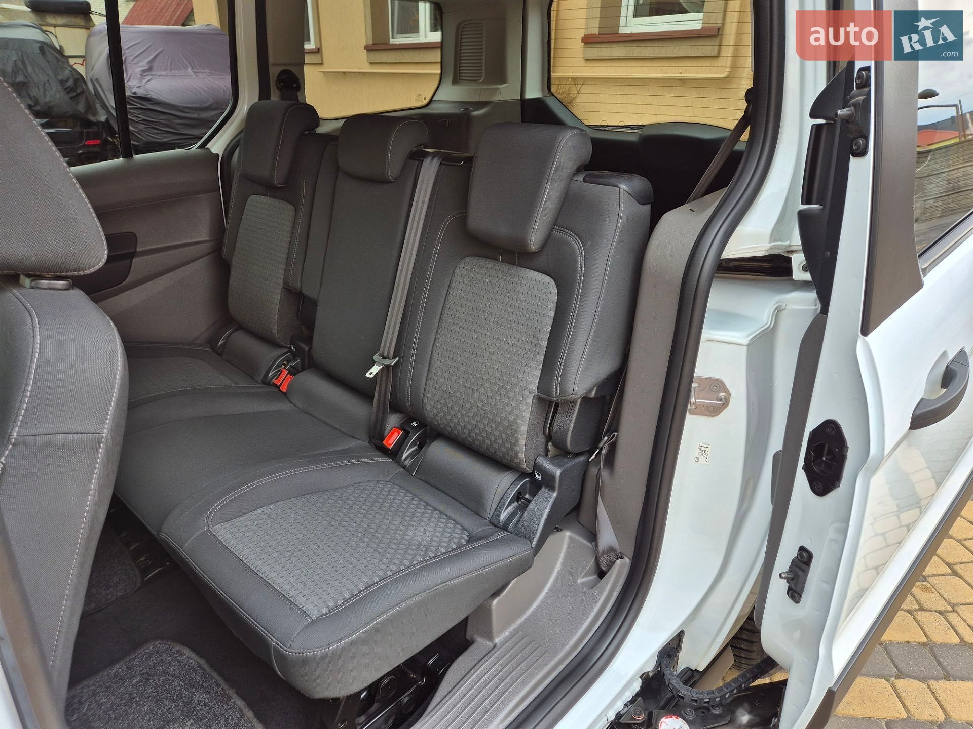 Ford Transit Connect 2020 VIN WF07XXWPG7LR09640 фото оголошення 27 з 38