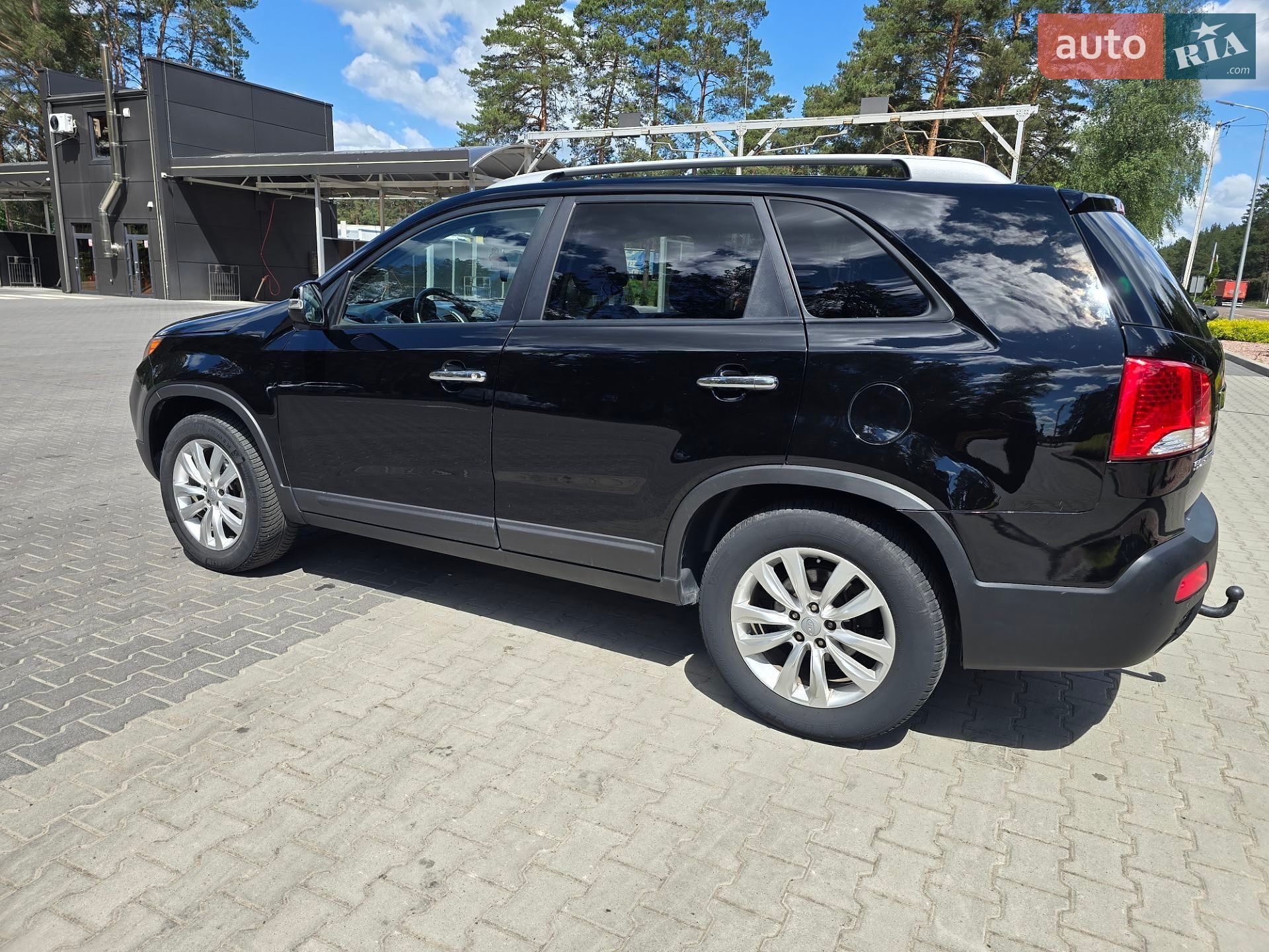 Kia Sorento 2010 VIN KNAKU814BB5141654 фото оголошення 8 з 23