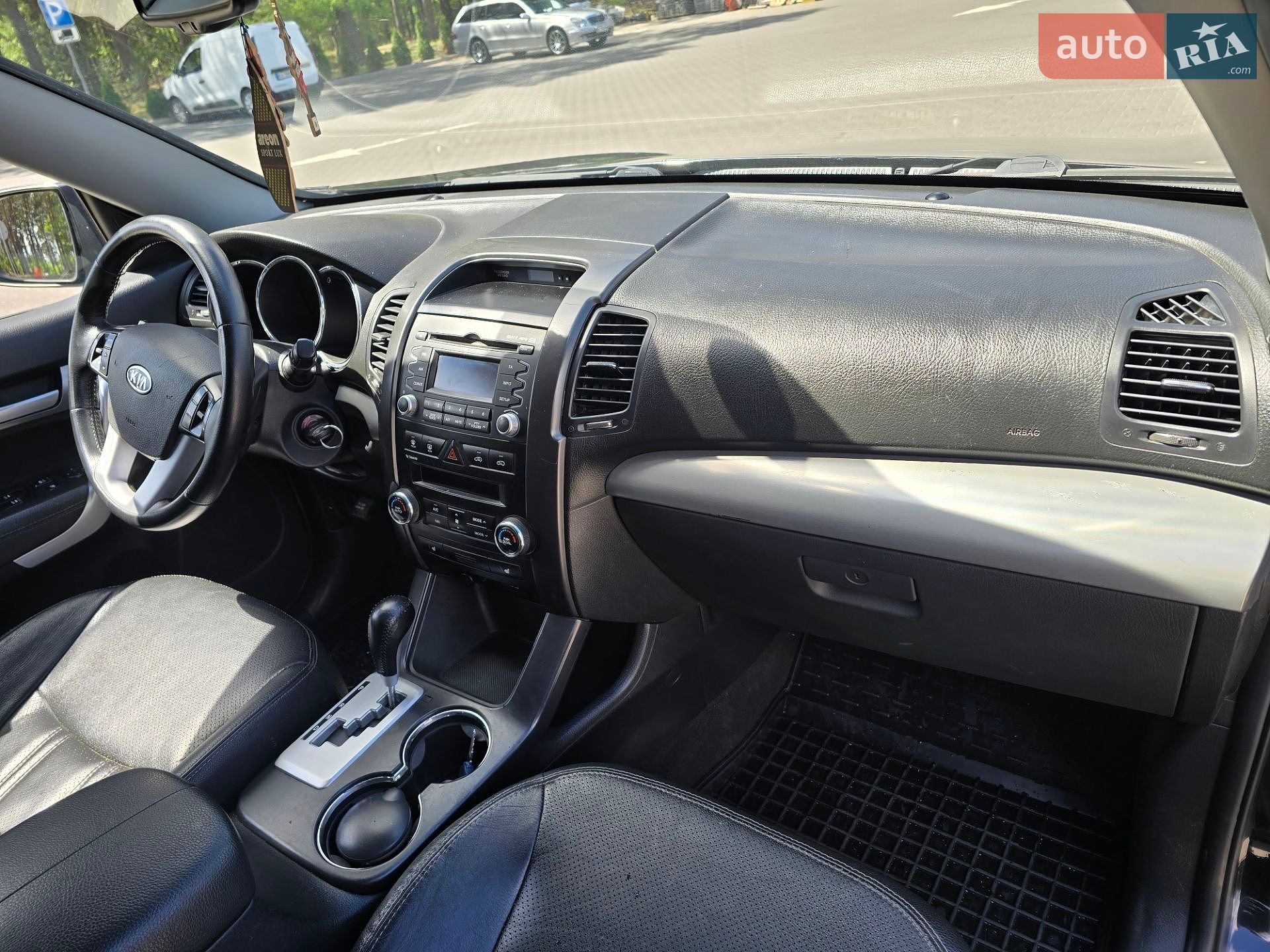 Kia Sorento 2010 VIN KNAKU814BB5141654 фото оголошення 14 з 23