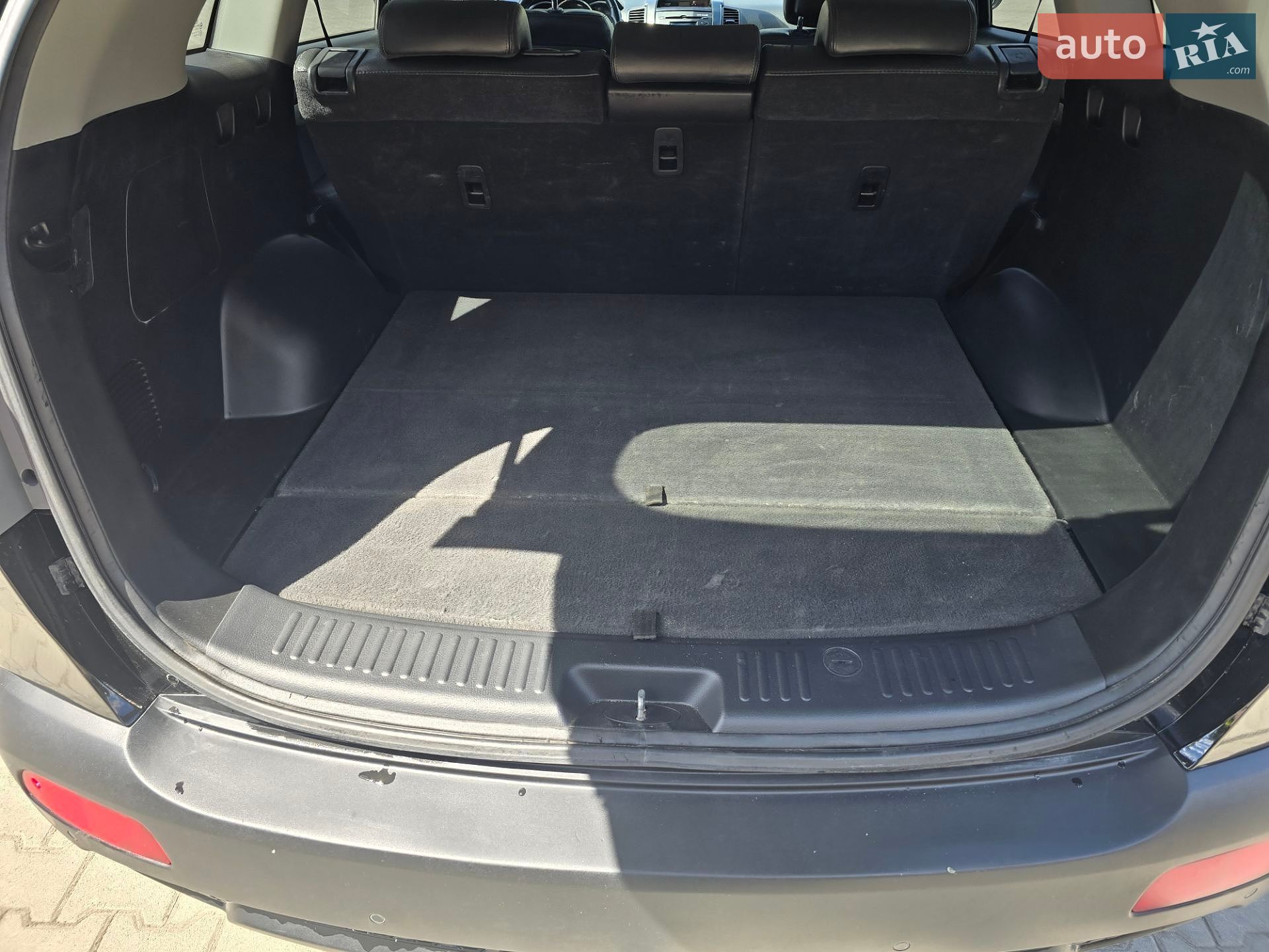 Kia Sorento 2010 VIN KNAKU814BB5141654 фото оголошення 19 з 23
