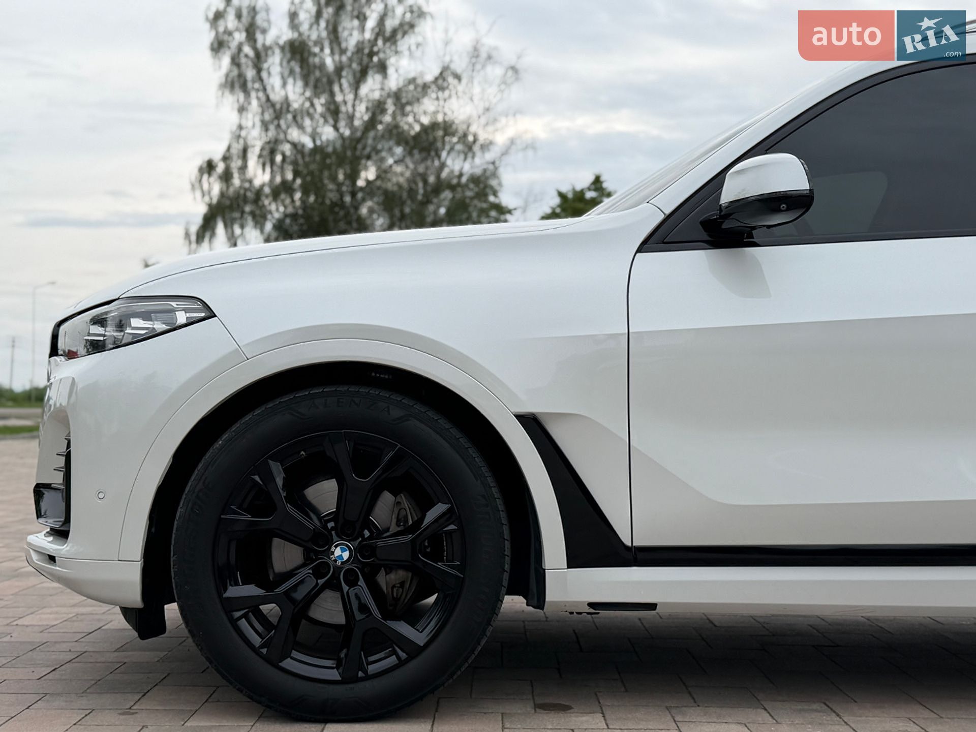 BMW X7 2021 VIN 5UXCW2C08M9G78386 фото оголошення 8 з 57