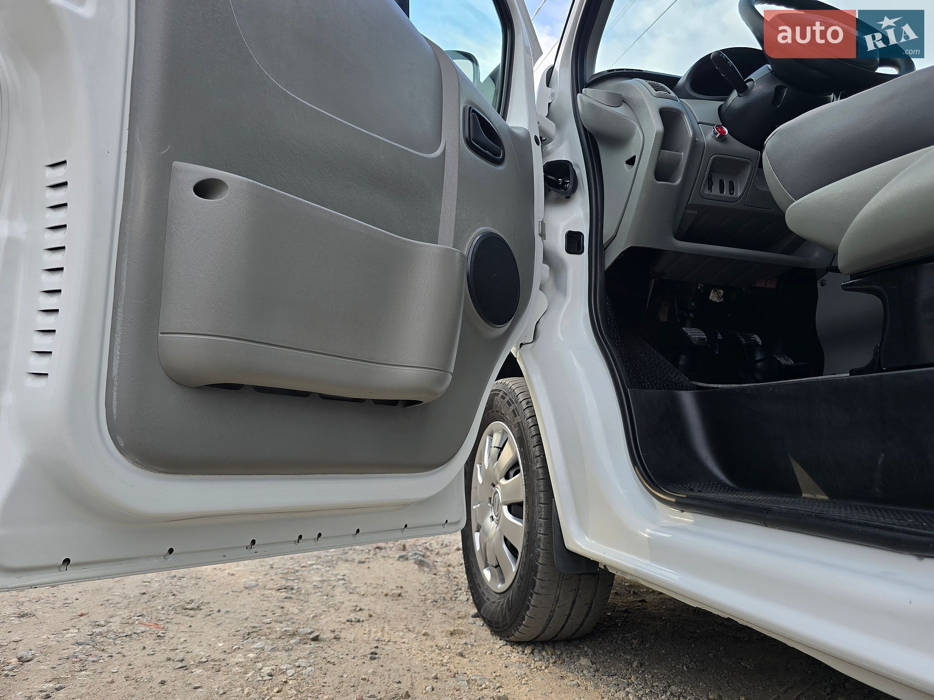 Nissan Primastar 2014 VIN VSKF4B1B8UY645984 фото оголошення 104 з 159