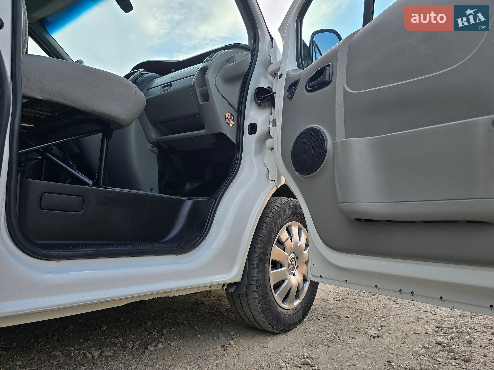 Nissan Primastar 2014 VIN VSKF4B1B8UY645984 фото оголошення 131 з 159