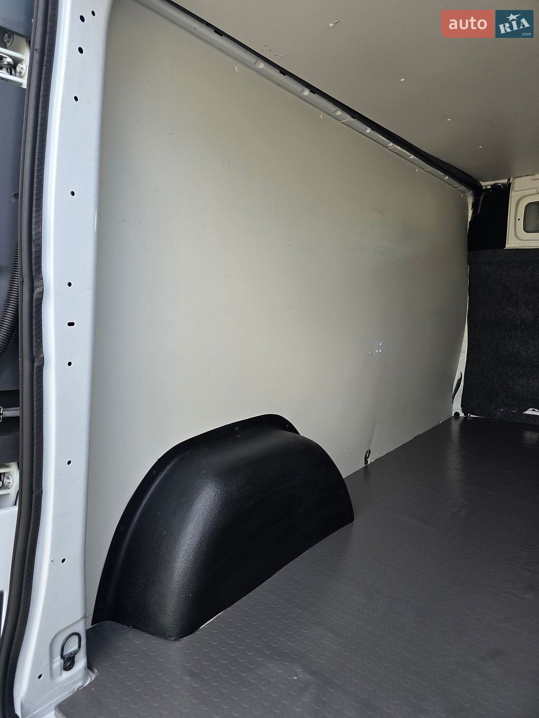 Nissan Primastar 2014 VIN VSKF4B1B8UY645984 фото оголошення 31 з 159