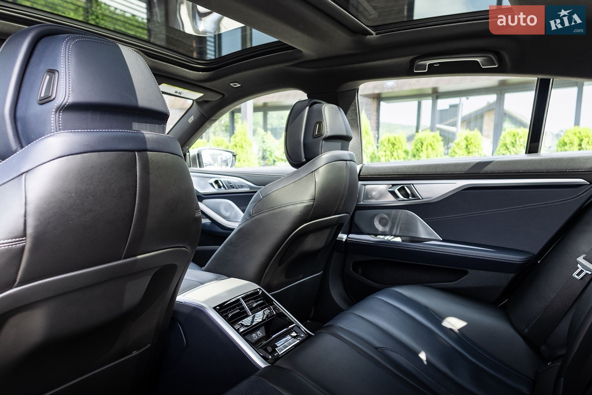 BMW 8 Series Gran Coupe 2019 VIN WBAGV8C08LBP49046 фото оголошення 30 з 31