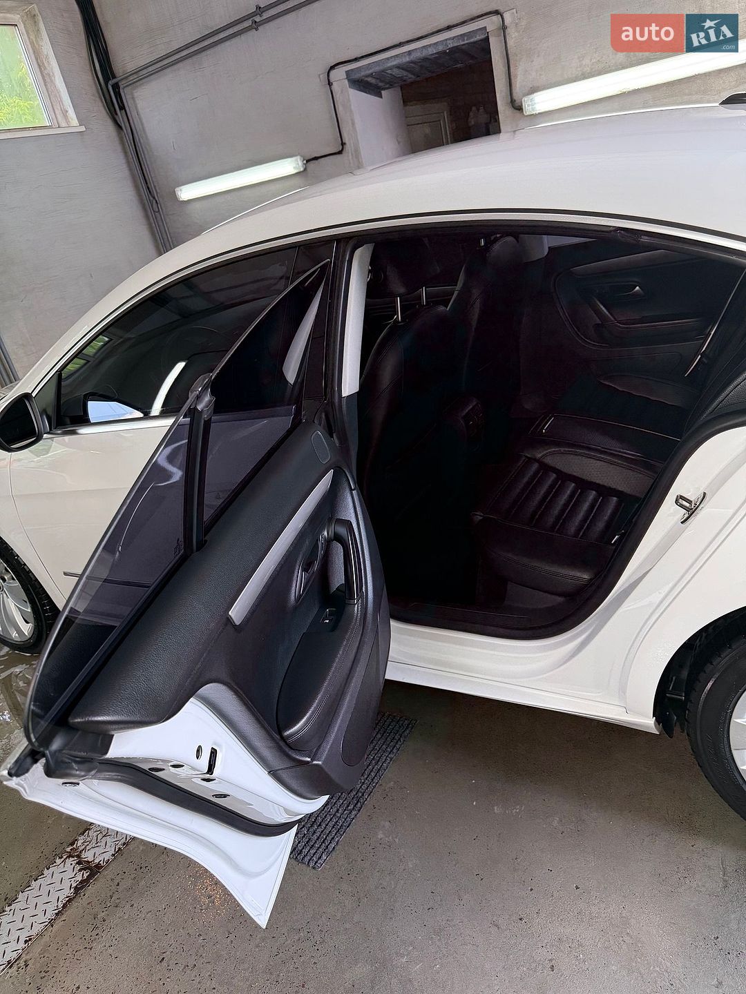Volkswagen CC / Passat CC 2011 VIN WVWMN7AN2CE516096 фото оголошення 14 з 59