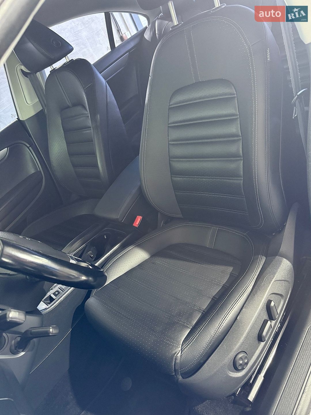 Volkswagen CC / Passat CC 2011 VIN WVWMN7AN2CE516096 фото оголошення 22 з 59