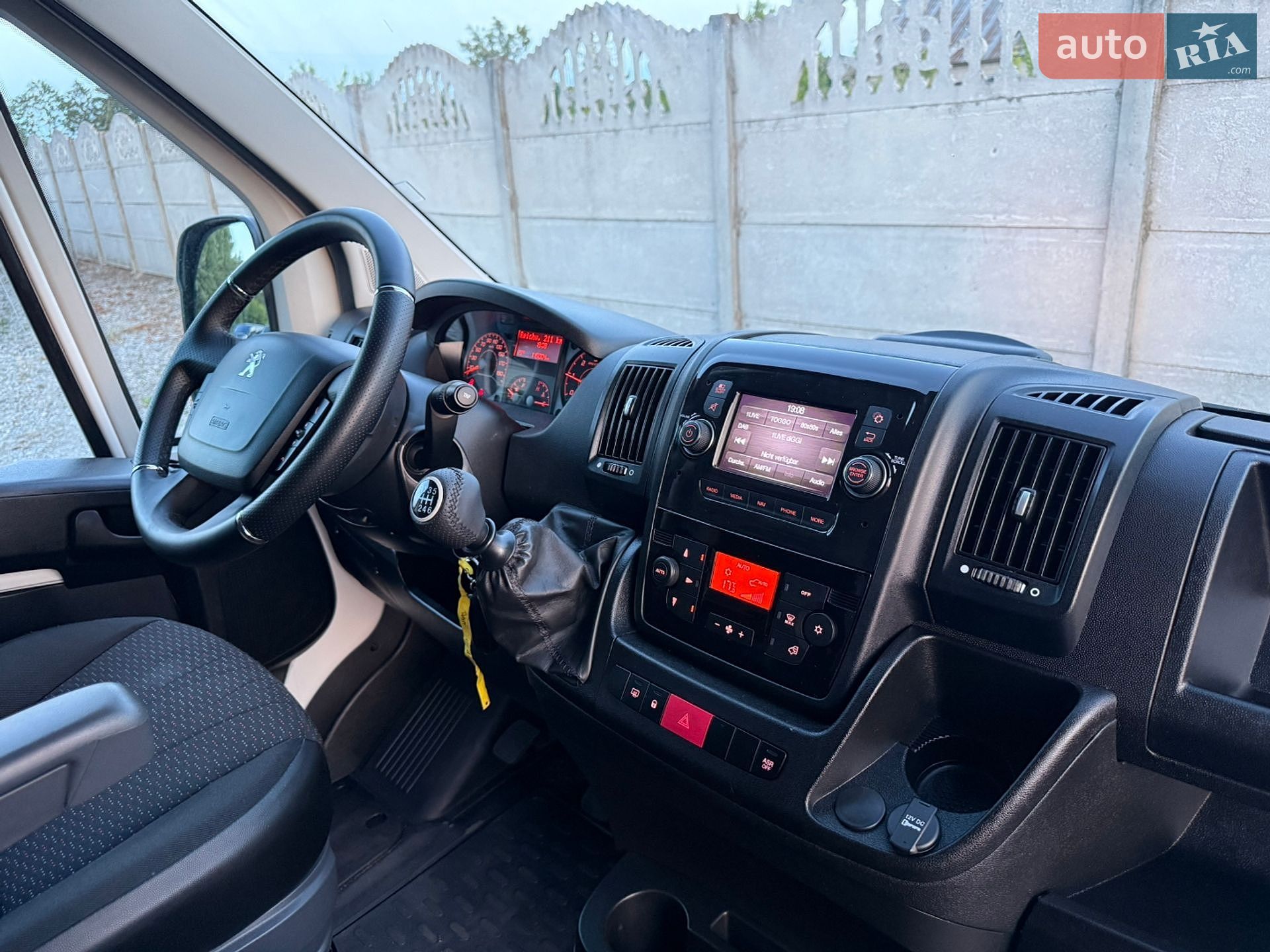 Peugeot Boxer 2021 VIN VF3YCBNFC12R86052 фото оголошення 34 з 57