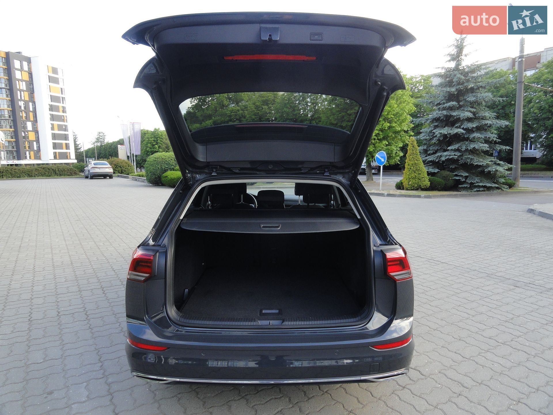 Volkswagen Golf 2023 VIN WVWZZZCD2PW537752 фото оголошення 80 з 99