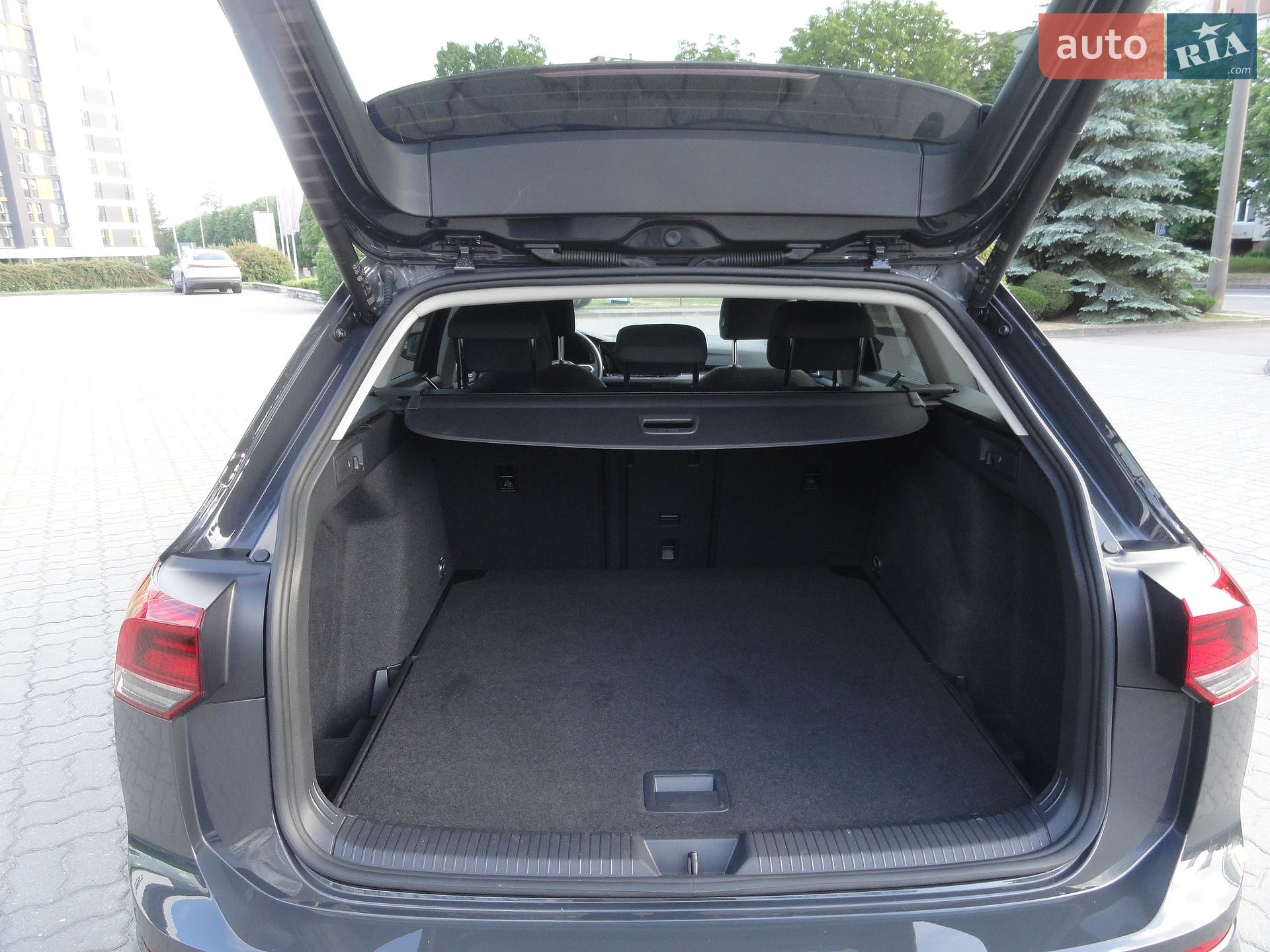 Volkswagen Golf 2023 VIN WVWZZZCD2PW537752 фото оголошення 82 з 99