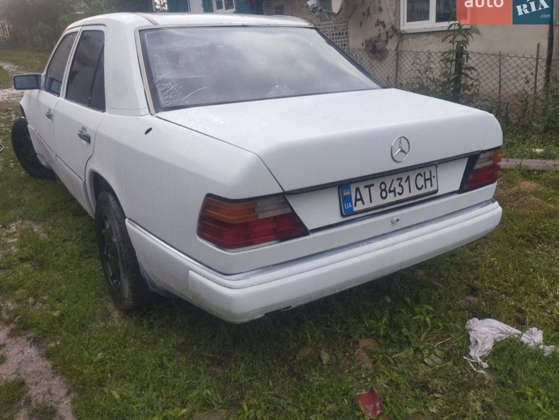 Mercedes-Benz E-Class 1991 VIN WDB1240231B456509 фото оголошення 3 з 11