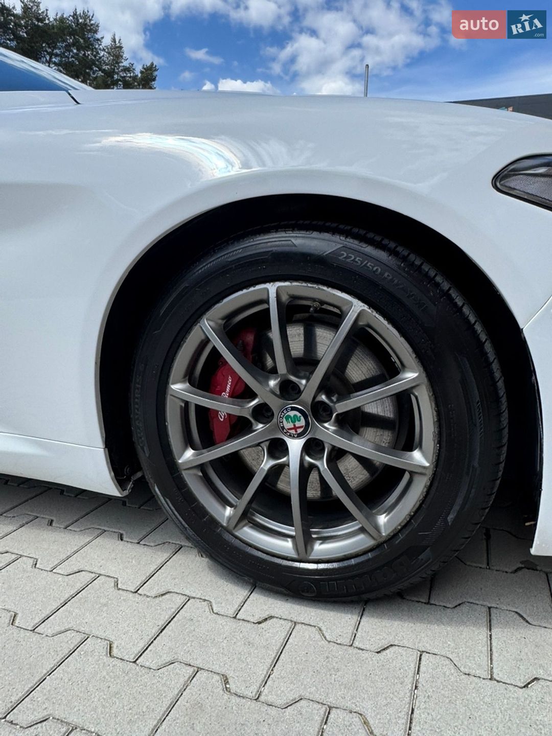 Alfa Romeo Giulia 2018 VIN ZARFAEBN7J7594839 фото оголошення 16 з 29