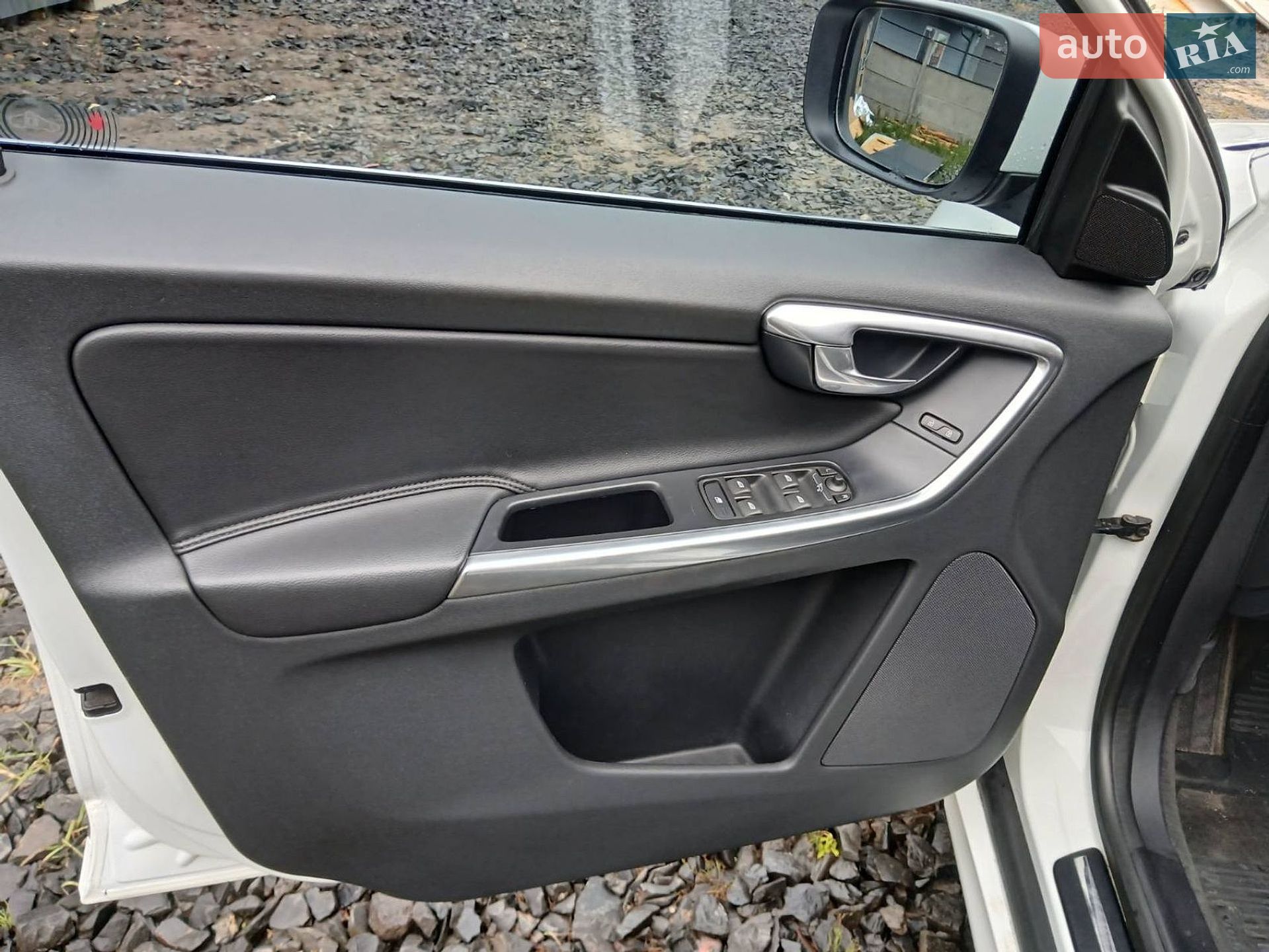 Volvo Xc60 2014 VIN YV1DZ8756F2713553 фото оголошення 14 з 41