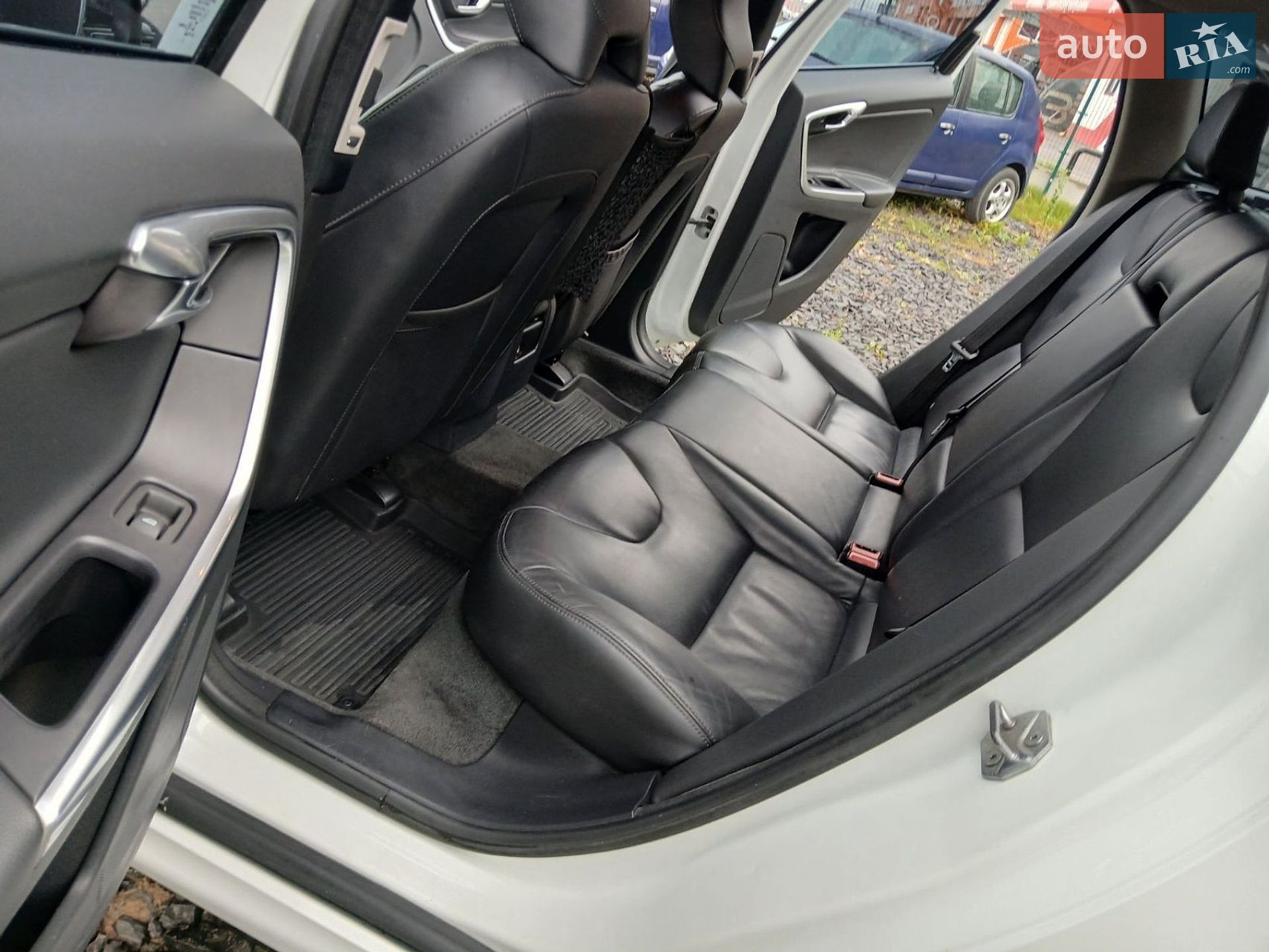 Volvo Xc60 2014 VIN YV1DZ8756F2713553 фото оголошення 19 з 41