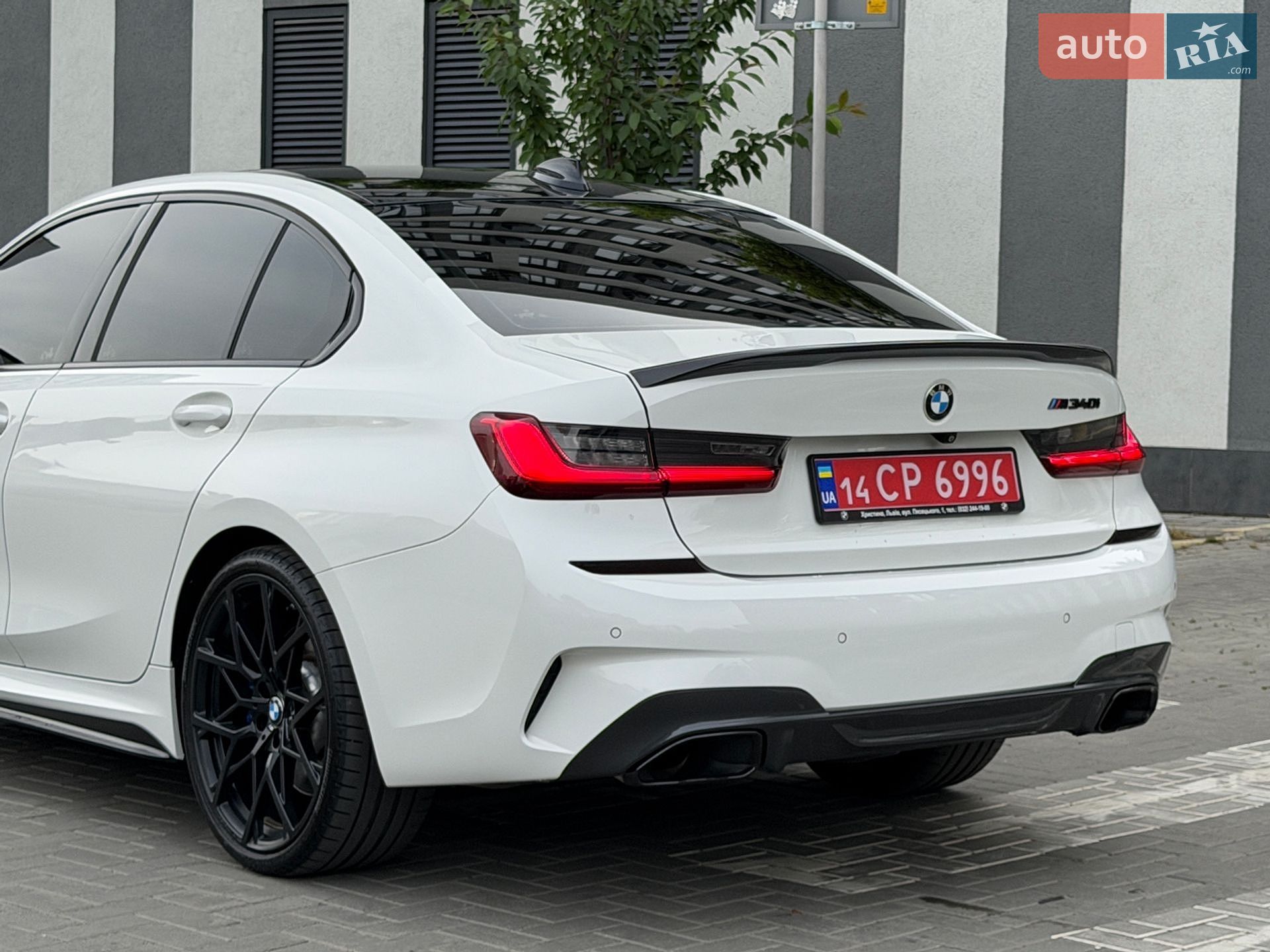 BMW 3 Series 2019 VIN WBA5U9C09LFH06508 фото оголошення 20 з 39