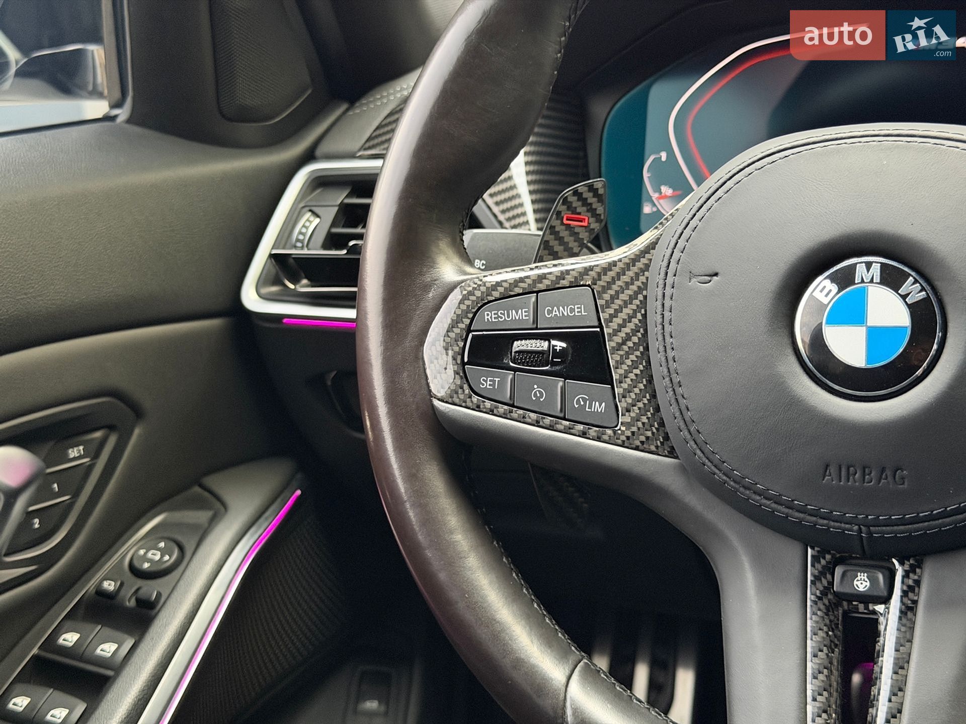 BMW 3 Series 2019 VIN WBA5U9C09LFH06508 фото оголошення 29 з 39