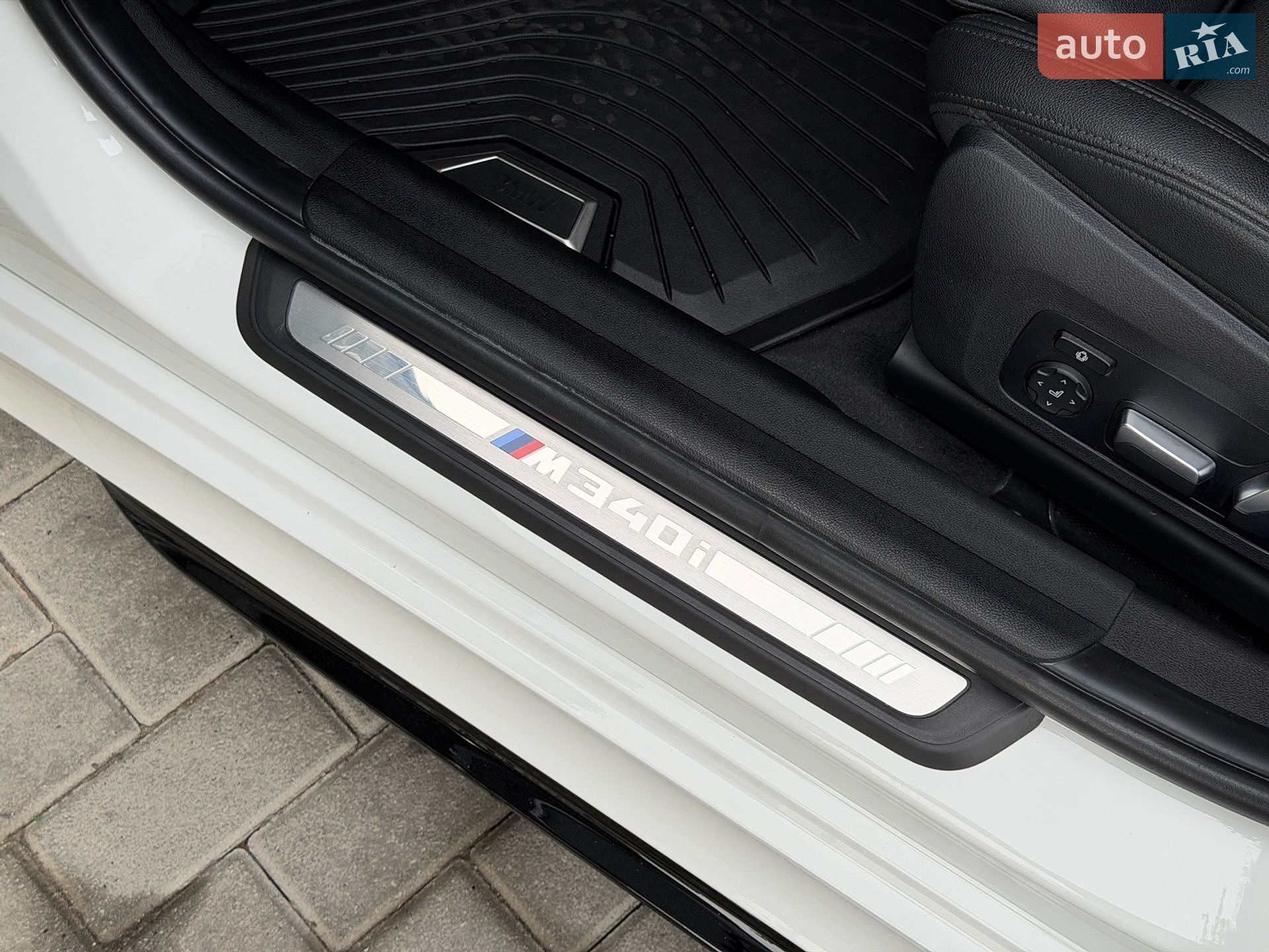 BMW 3 Series 2019 VIN WBA5U9C09LFH06508 фото оголошення 38 з 39