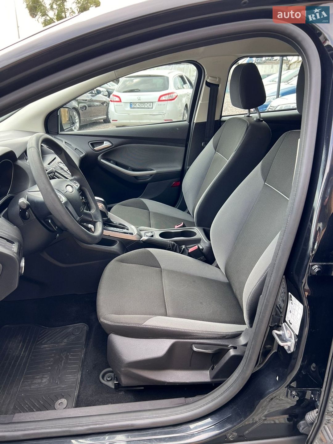 Ford Focus 2012 VIN WF0LXXGCBLBU51637 фото оголошення 19 з 38