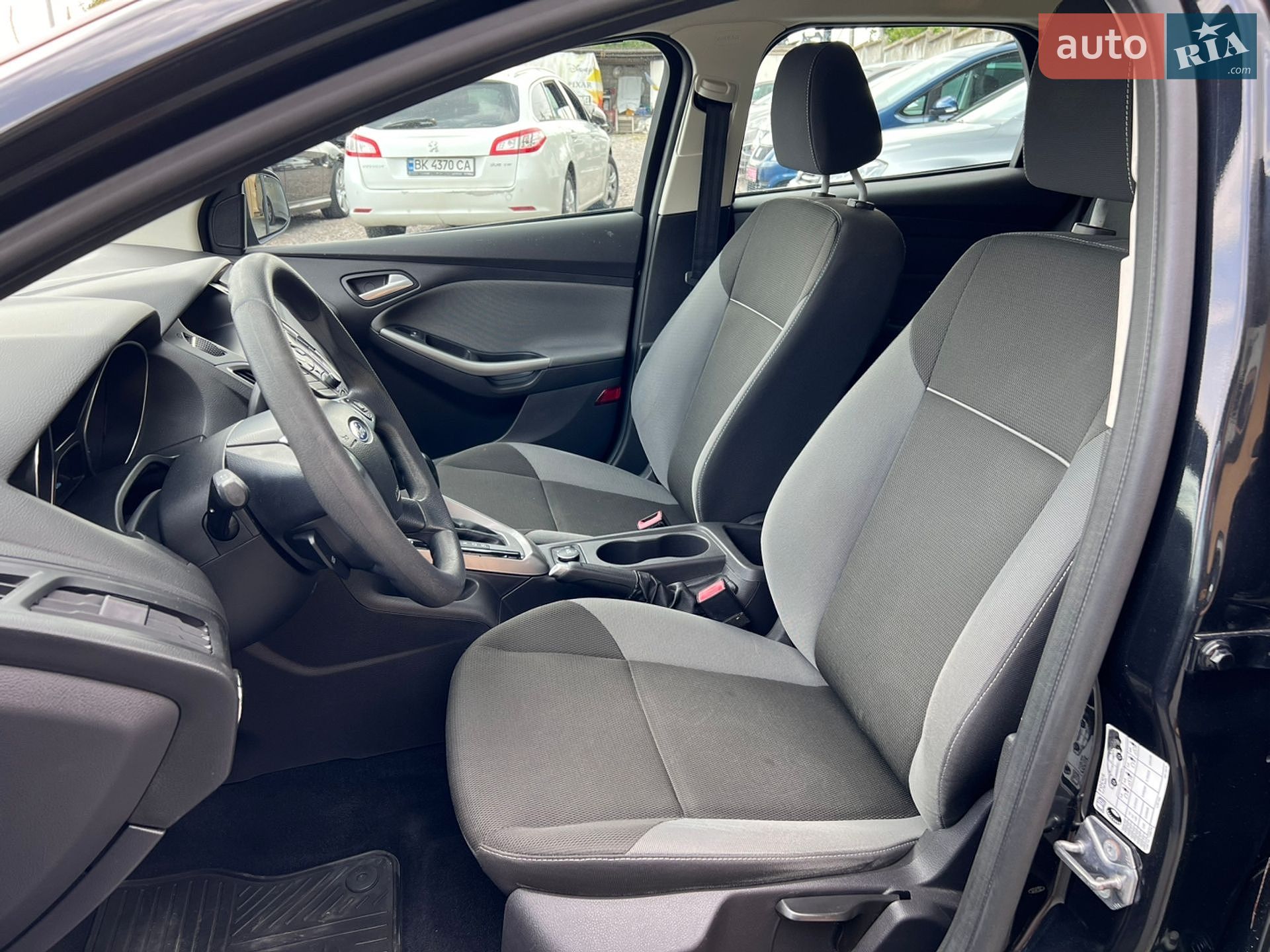Ford Focus 2012 VIN WF0LXXGCBLBU51637 фото оголошення 30 з 38