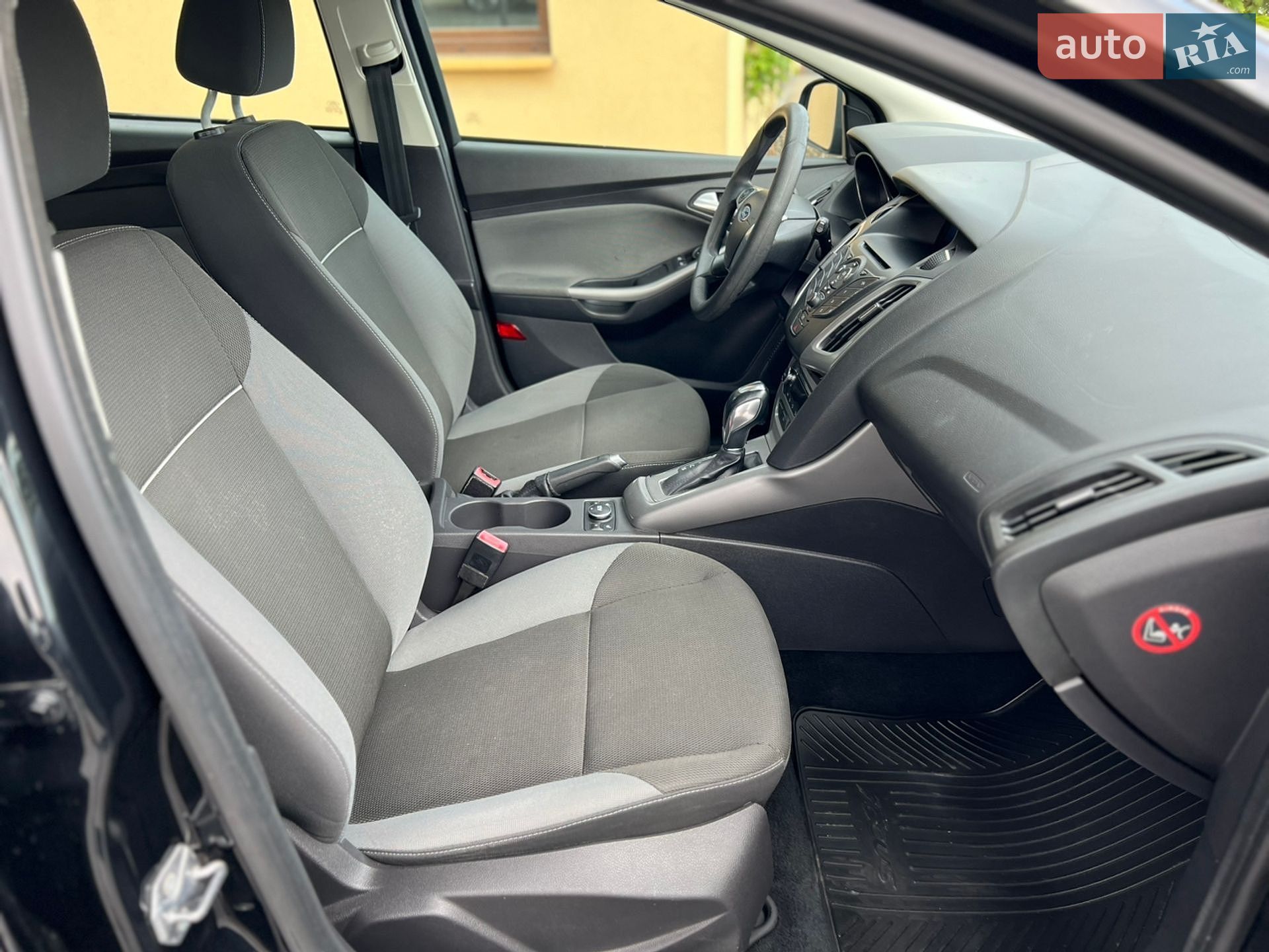 Ford Focus 2012 VIN WF0LXXGCBLBU51637 фото оголошення 34 з 38