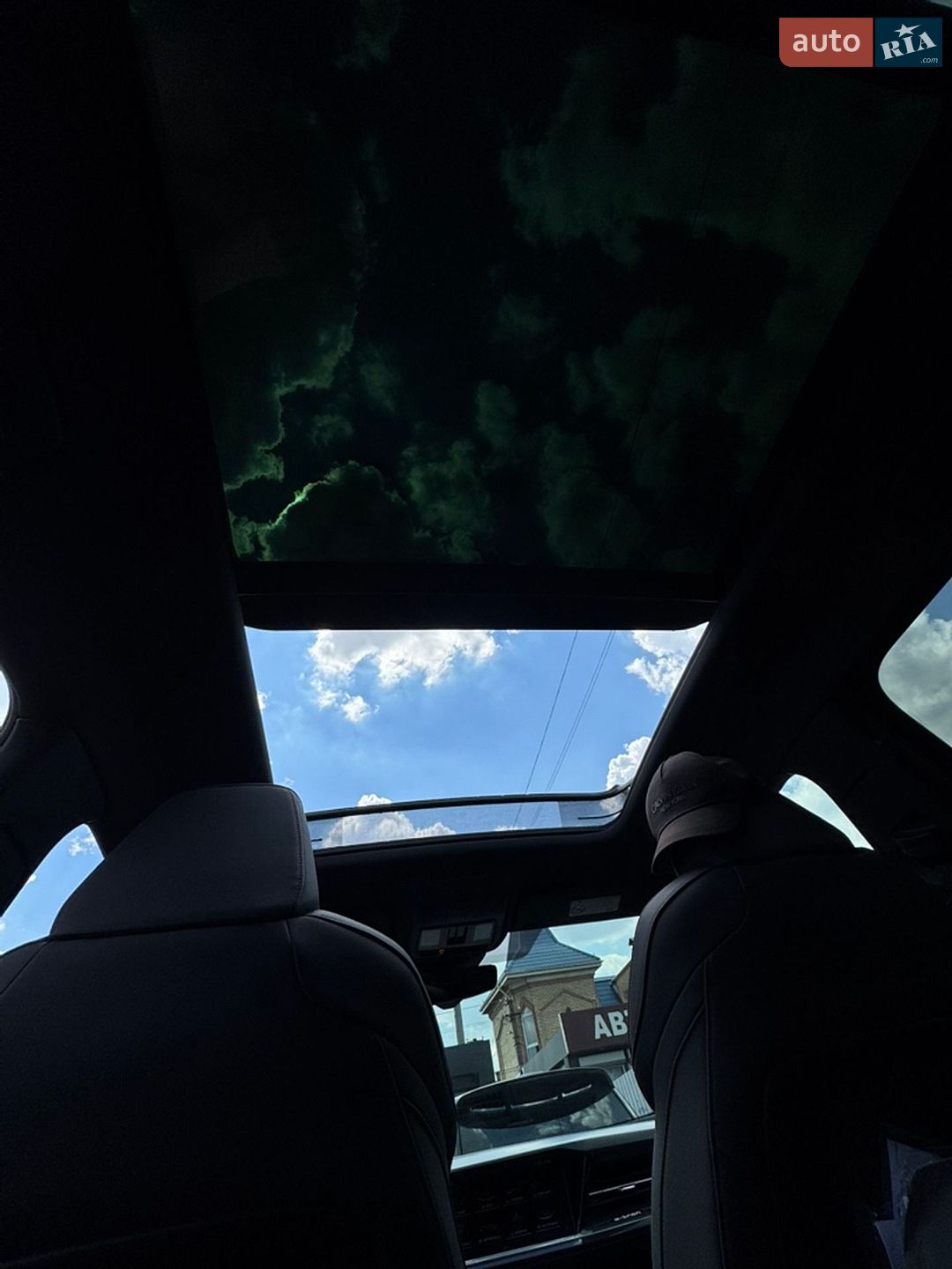 Audi Q5 e-tron 2022 VIN LSV1C5G48N2010060 фото оголошення 25 з 41