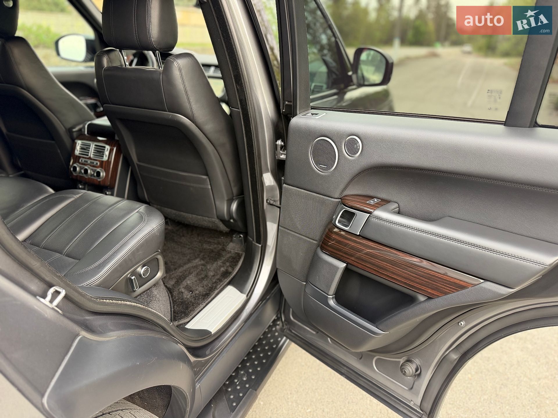 Land Rover Range Rover 2016 VIN SALGS2FE5HA324499 фото оголошення 17 з 34