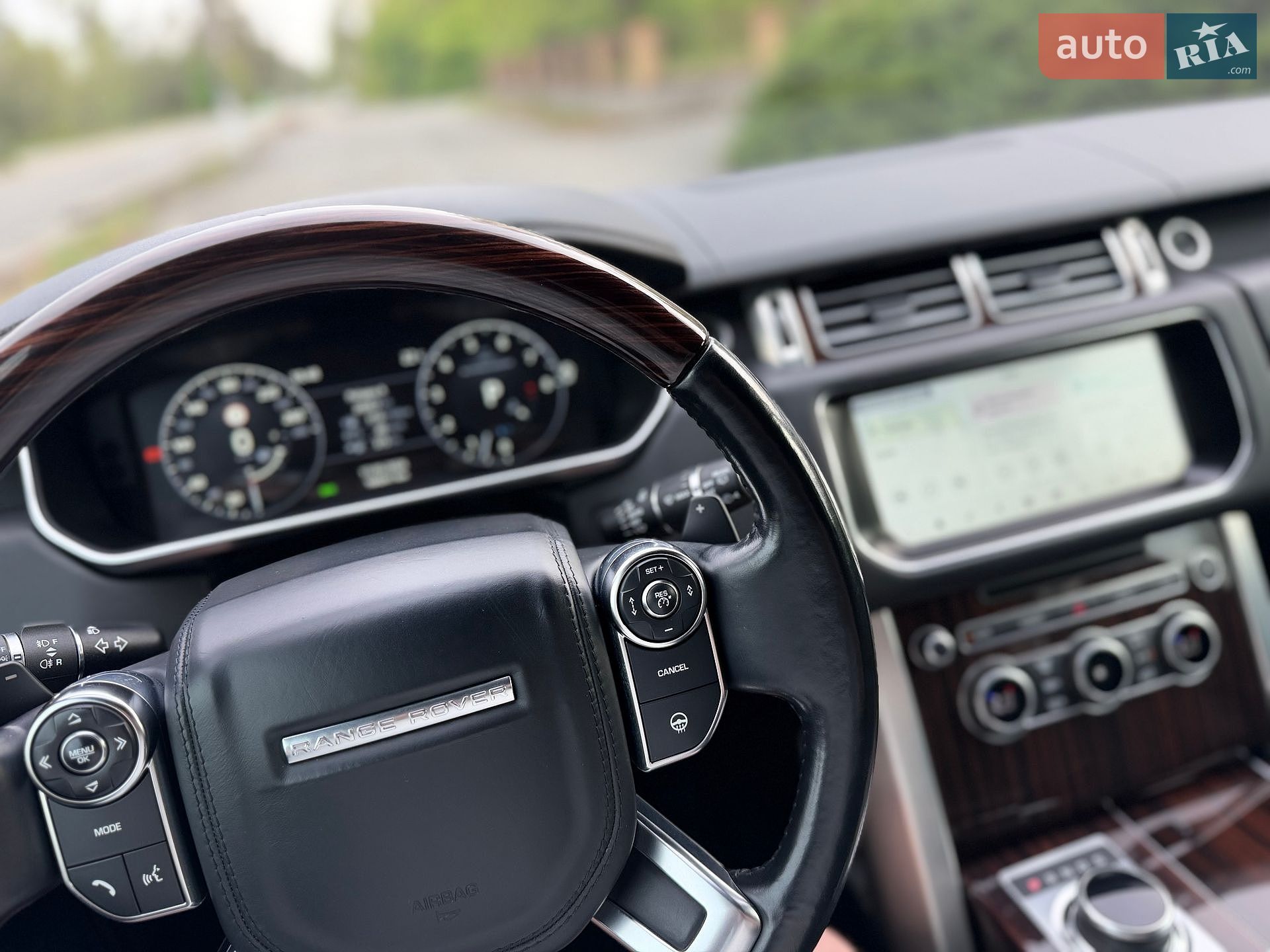 Land Rover Range Rover 2016 VIN SALGS2FE5HA324499 фото оголошення 21 з 34
