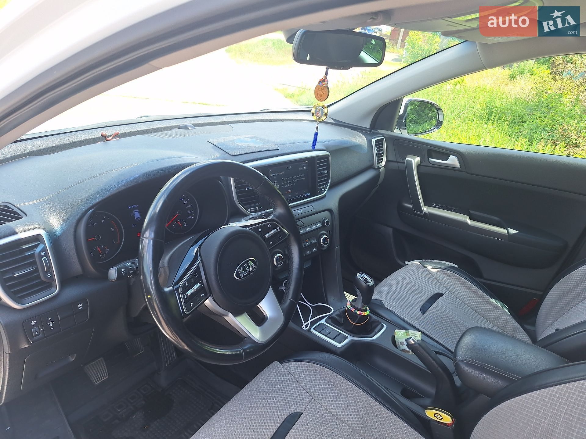 Kia Sportage 2019 VIN U5YPG812AKL726548 фото оголошення 3 з 17