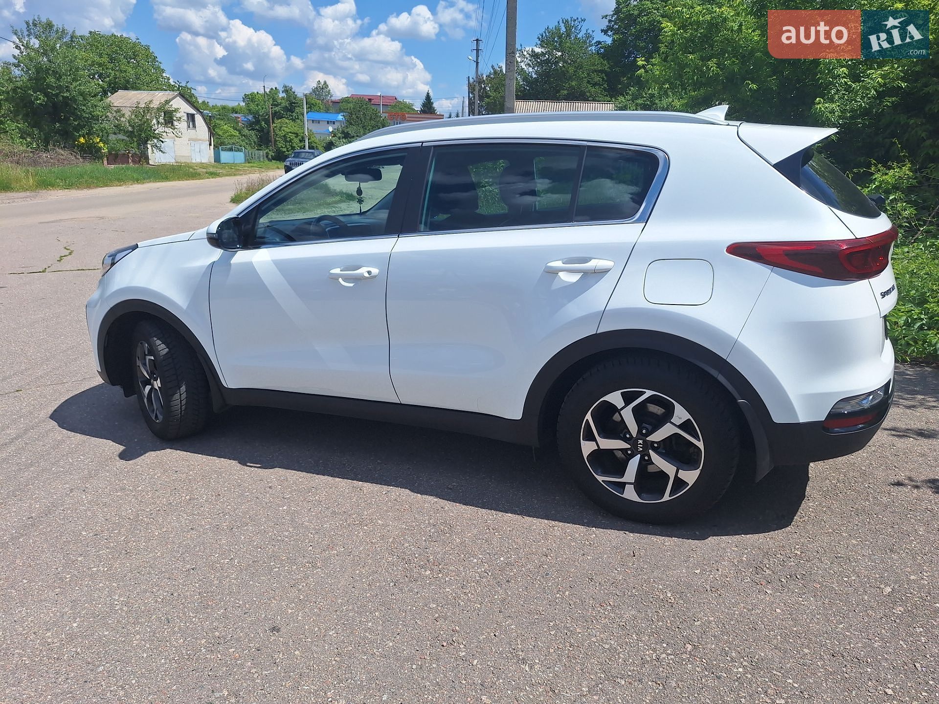 Kia Sportage 2019 VIN U5YPG812AKL726548 фото оголошення 11 з 17