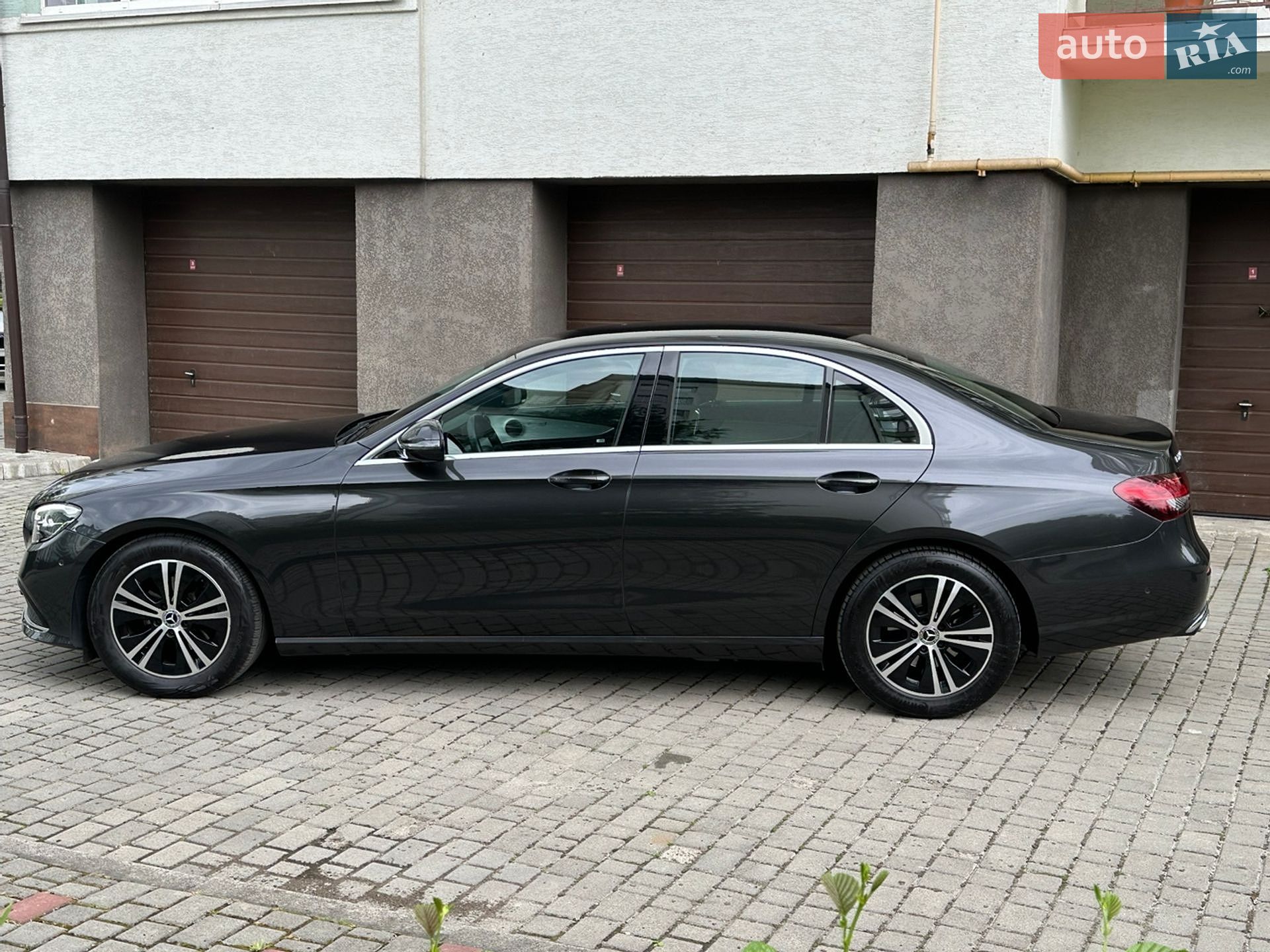 Mercedes-Benz E-Class 2022 VIN W1KZF0EB7PB109799 фото оголошення 17 з 54