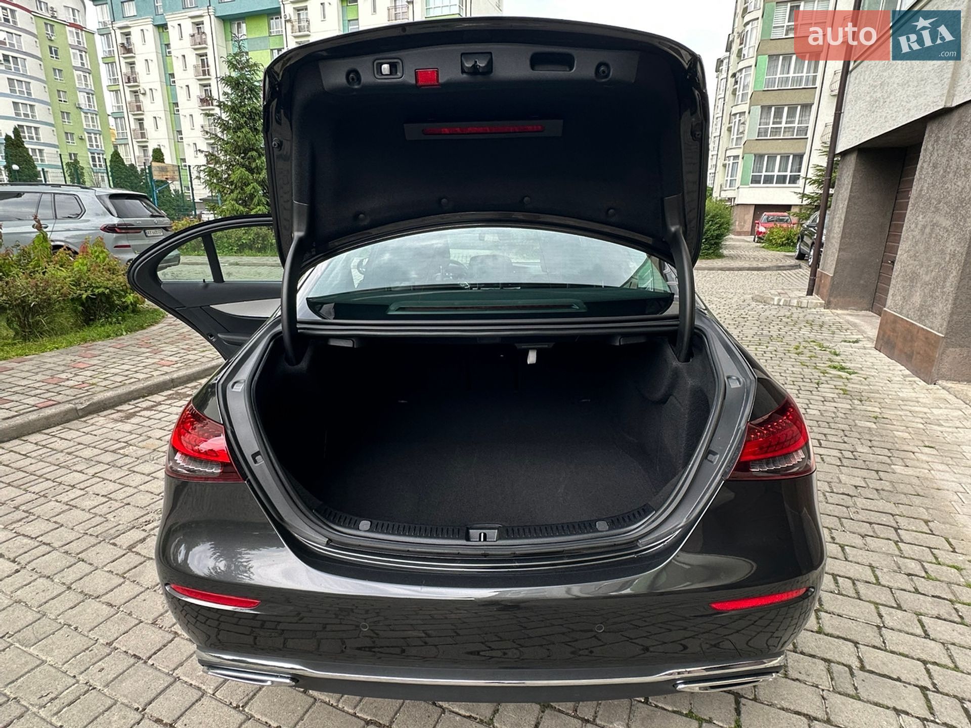 Mercedes-Benz E-Class 2022 VIN W1KZF0EB7PB109799 фото оголошення 20 з 54