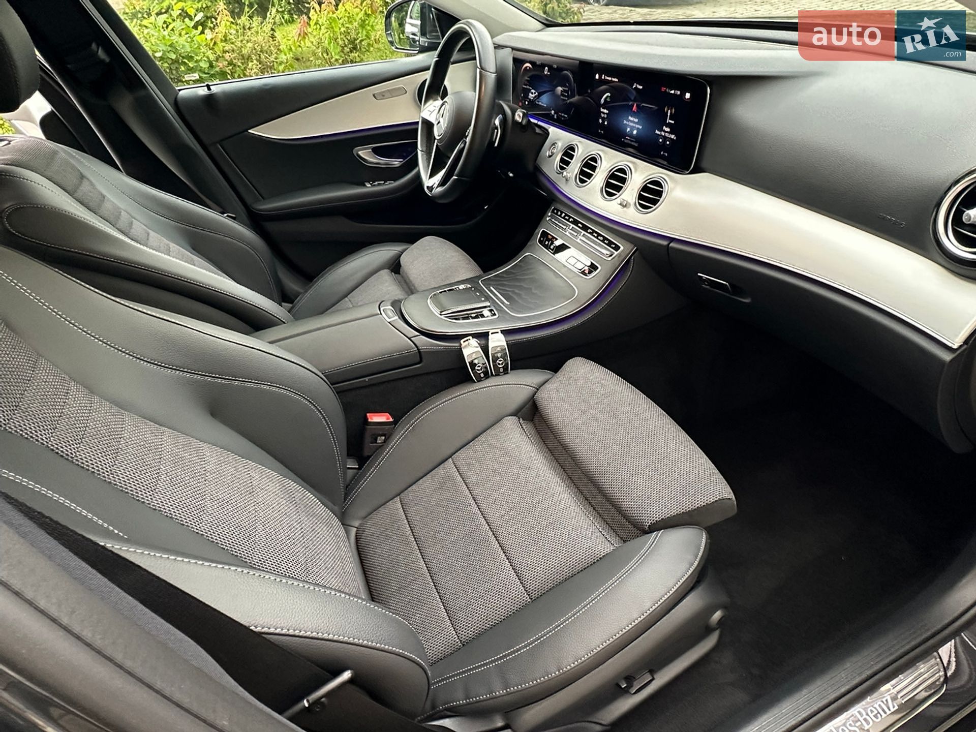Mercedes-Benz E-Class 2022 VIN W1KZF0EB7PB109799 фото оголошення 32 з 54