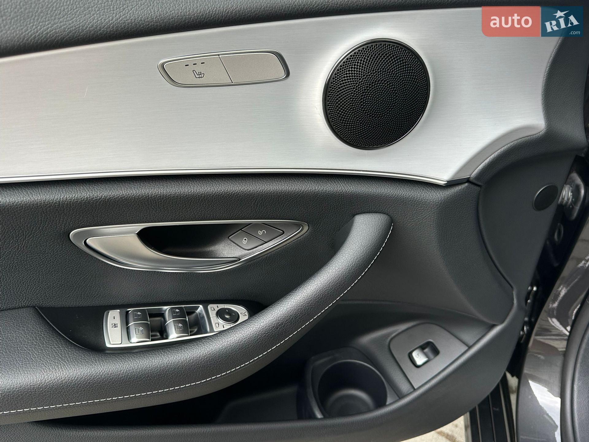 Mercedes-Benz E-Class 2022 VIN W1KZF0EB7PB109799 фото оголошення 33 з 54