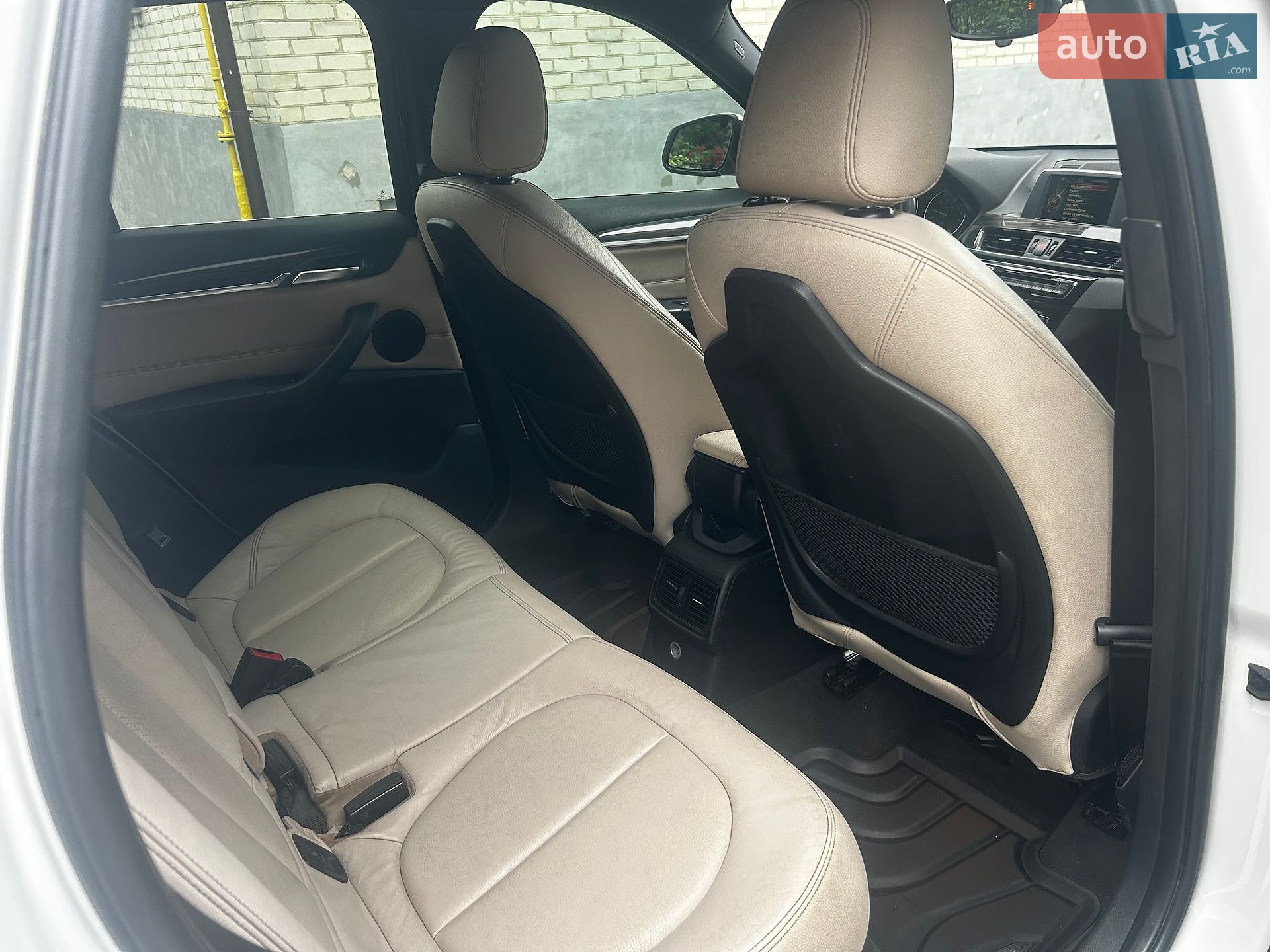BMW X1 2016 VIN WBXHT3Z38G4A50842 фото оголошення 20 з 35